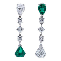 Stunningly Chic Emerald Diamond Platinum Earrings