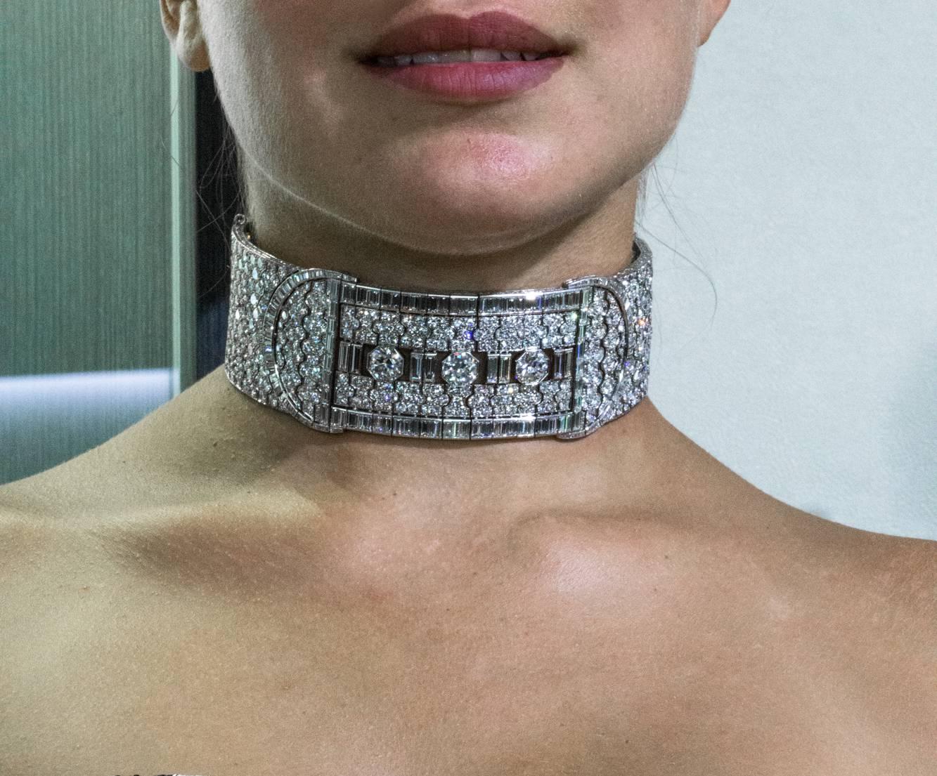 Platinum and Diamond Art Deco Choker For Sale 4