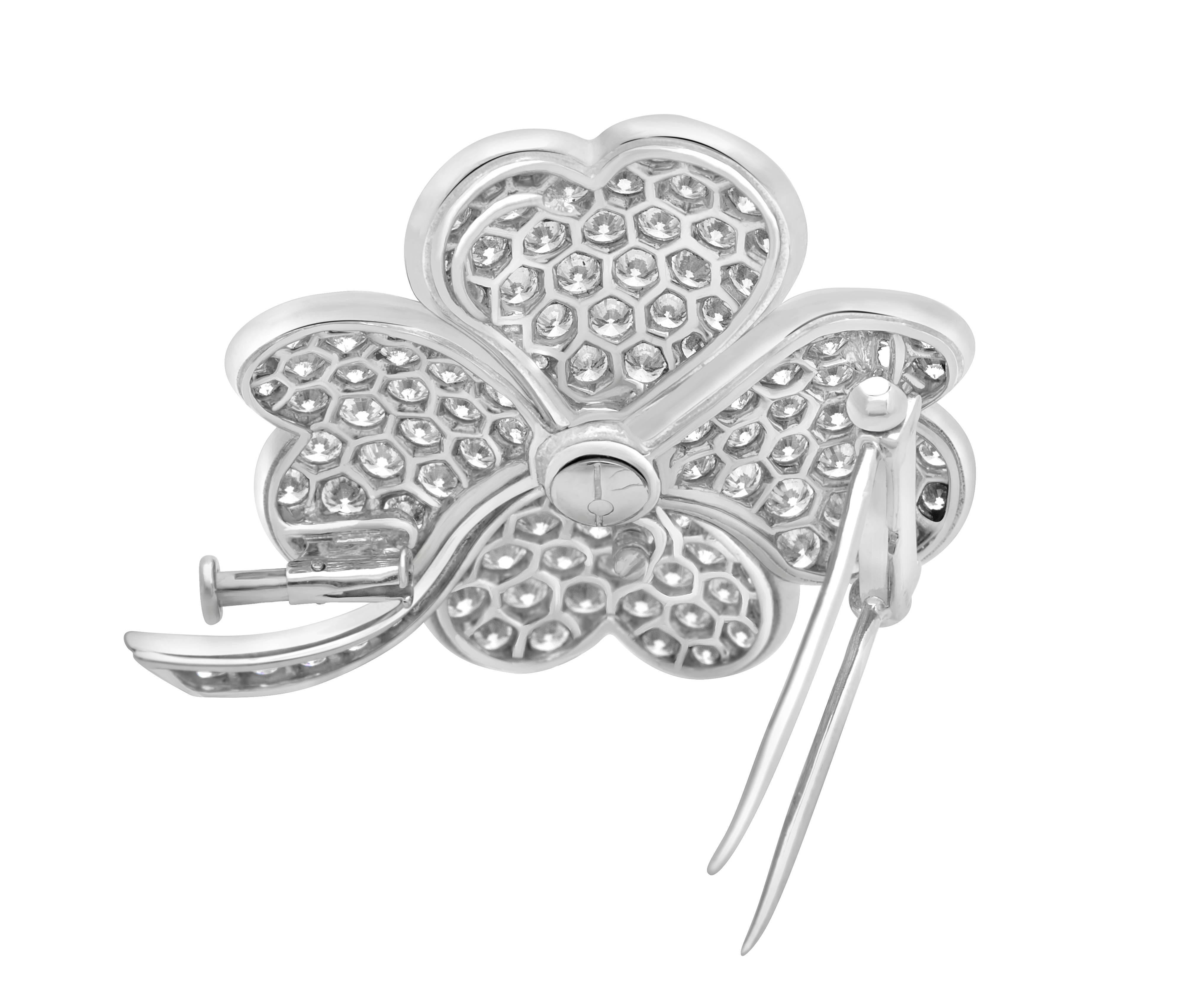 Round Cut Van Cleef & Arpels White Gold and Diamond Cosmos Clip Pendant For Sale