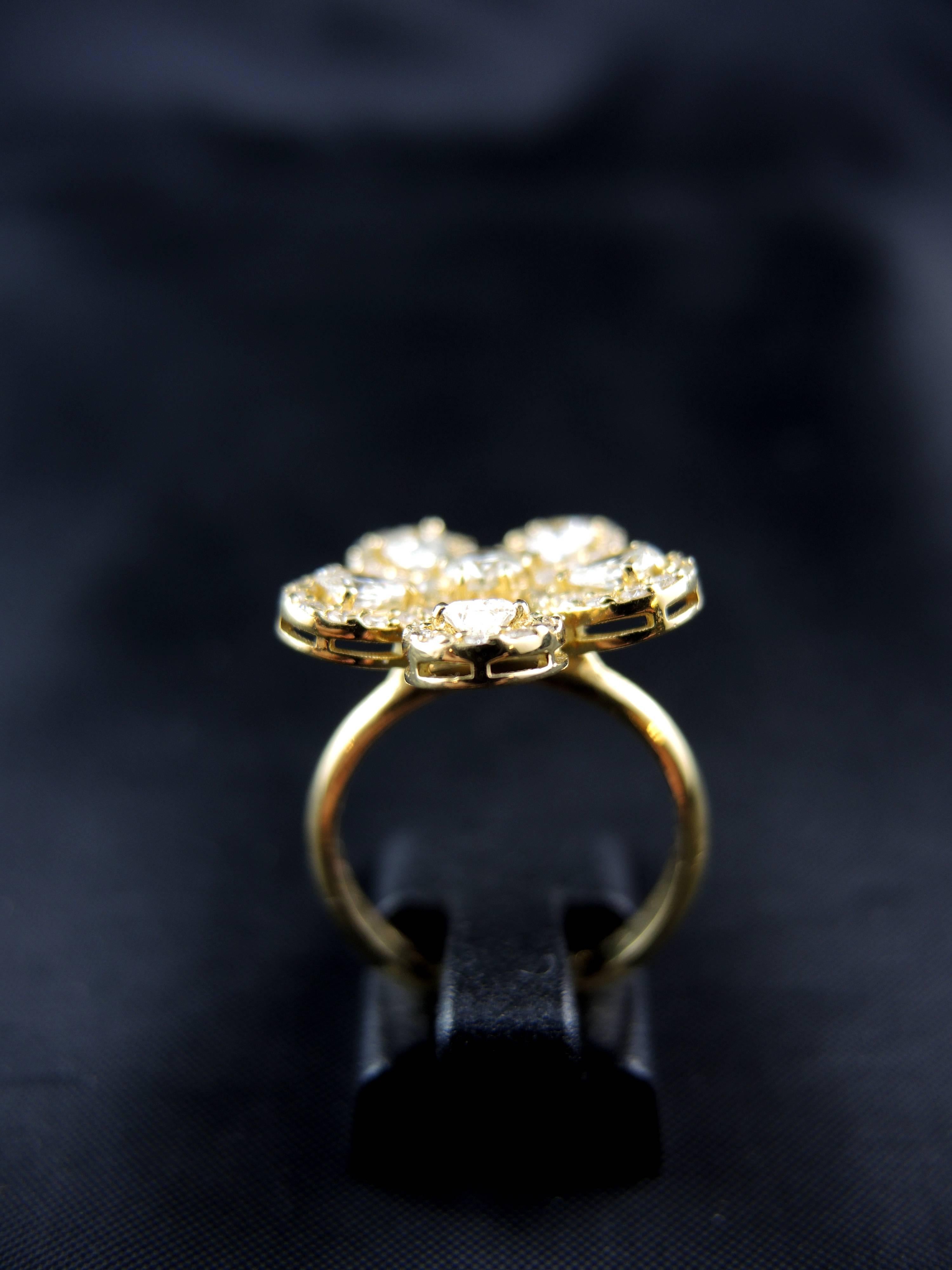 French Diamonds Yellow Gold Flower Ring For Sale 2
