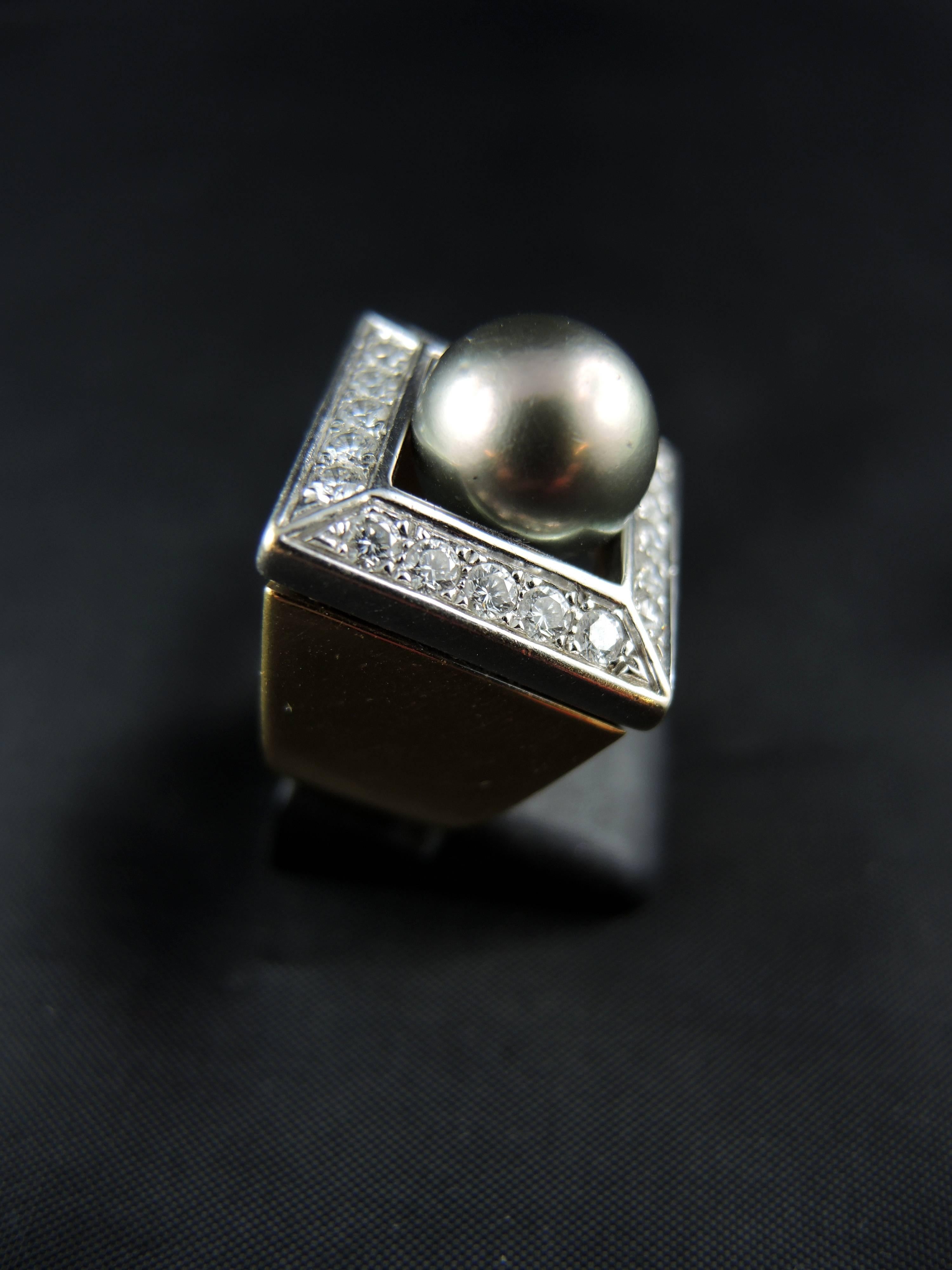 Women's Tahitian Black Pearl and Diamonds French Ring