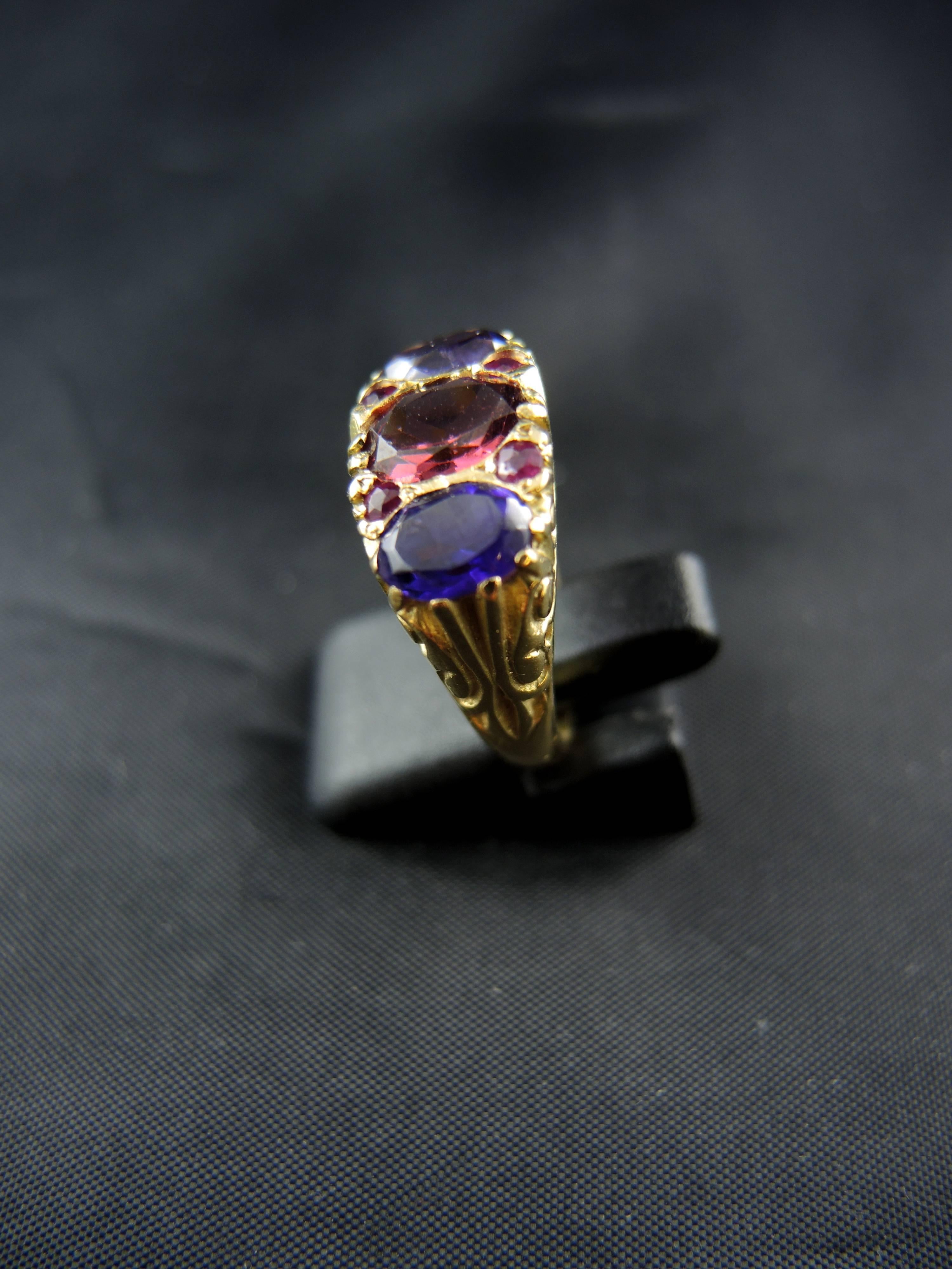 Antique French Three-Stone Ring with Garnet Amethysts and Ruby, 19th Century 2