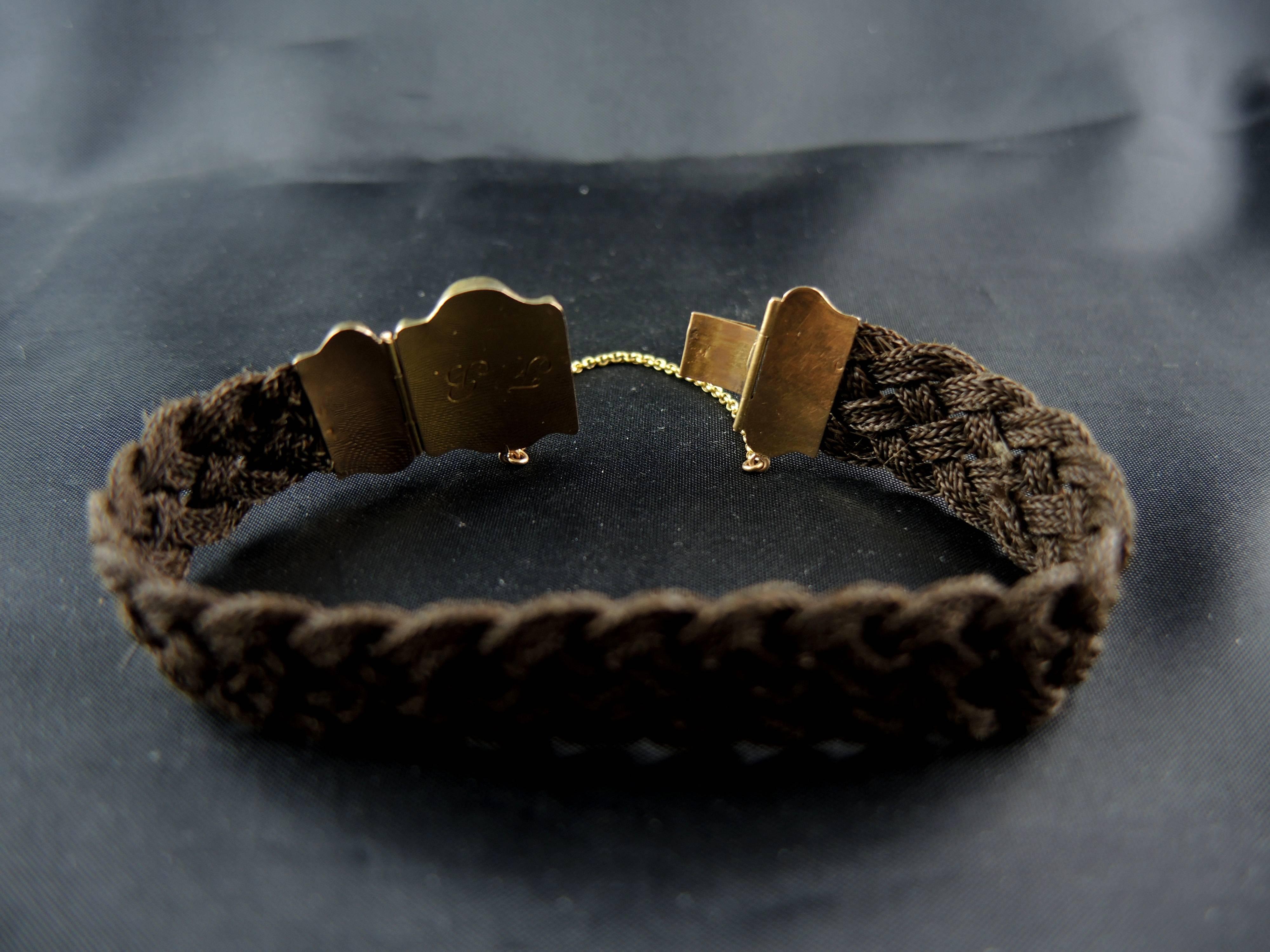 Victorian Weaved Hair Bracelet, Gold Clasp, circa 1850 For Sale 2