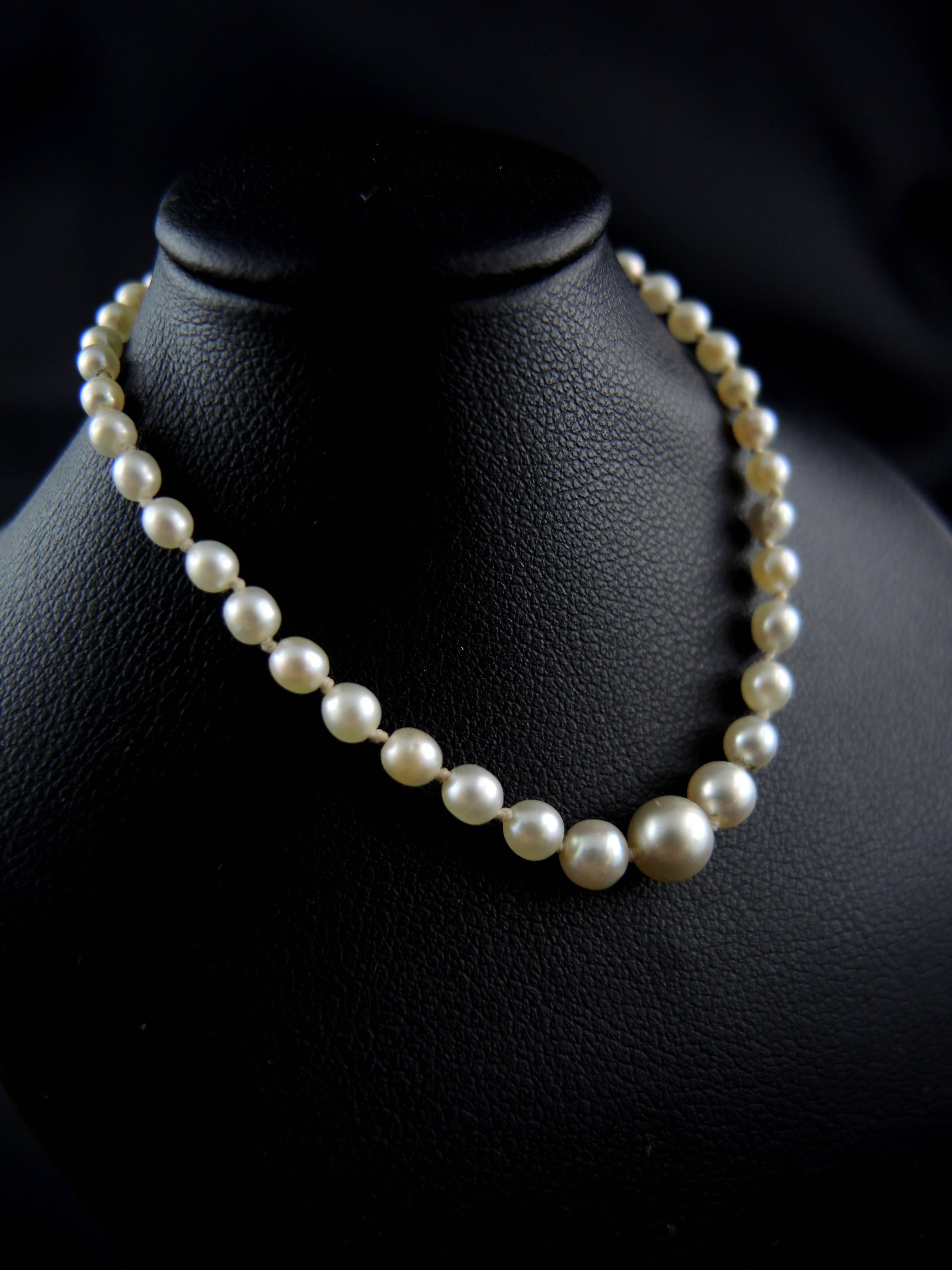 Art Deco Natural Pearls Necklace In Good Condition For Sale In Paris, FR