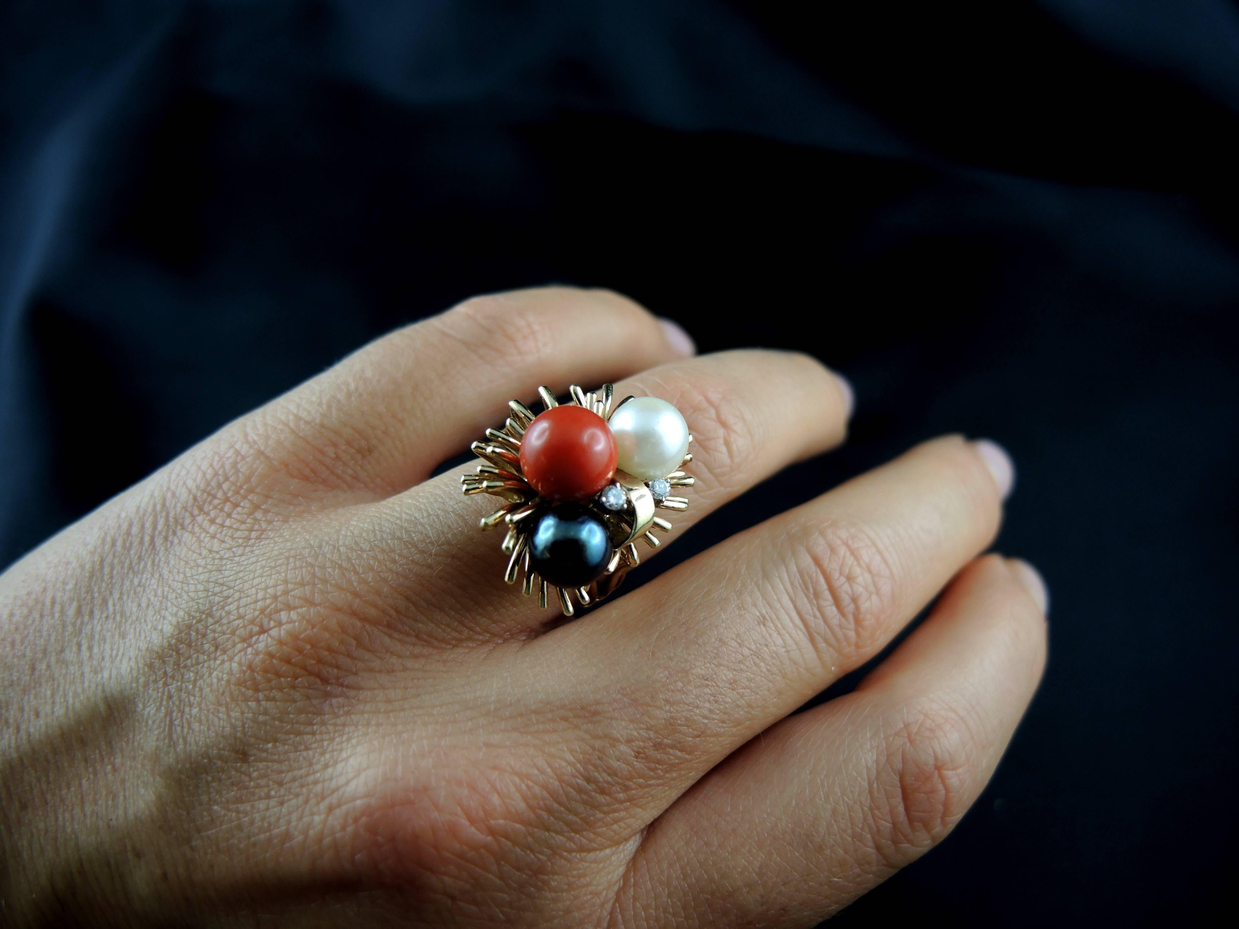 Cocktail Ring Set with Diamonds, Coral and Pearls, circa 1970 2