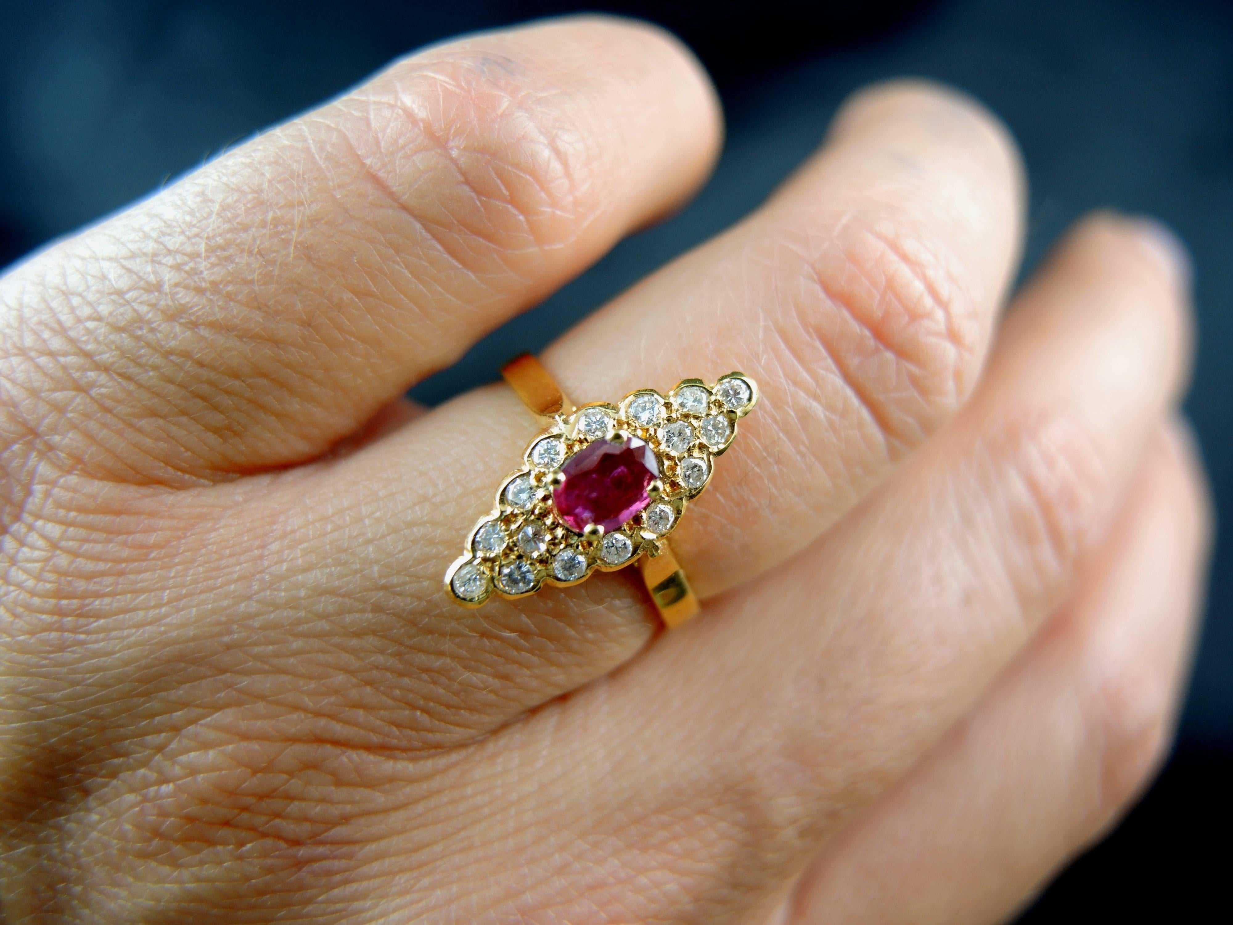 French Gold Navette Ring with Ruby and Diamonds, circa 1980 For Sale 2
