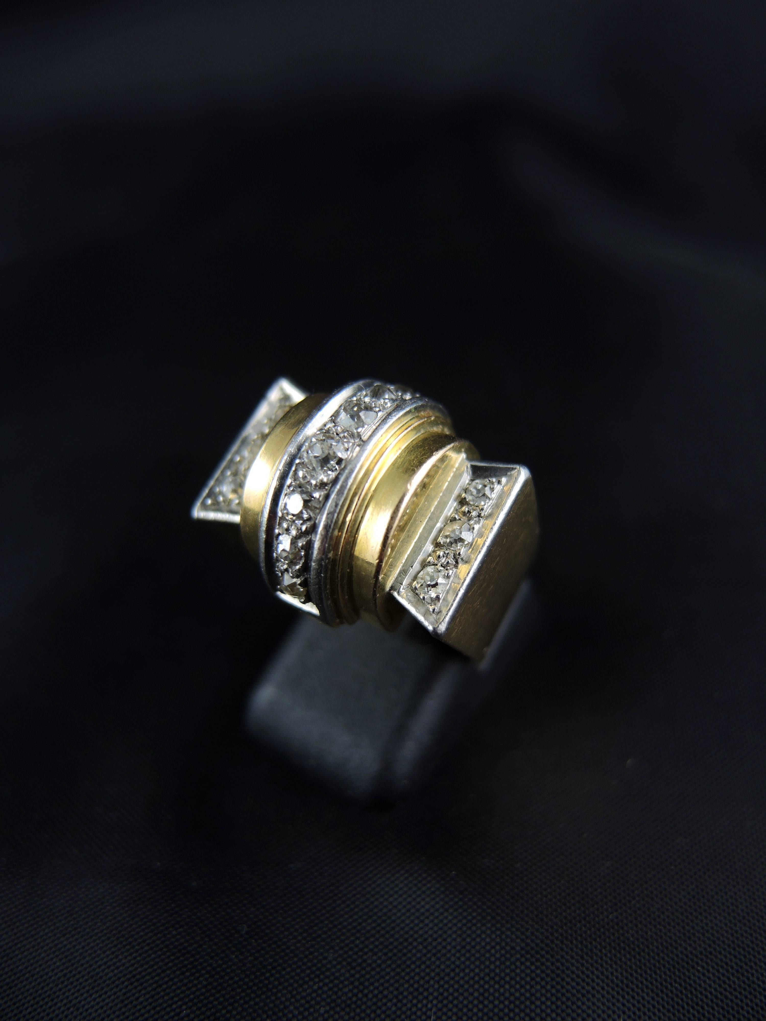 Gold and Platinum Tank Ring with Diamonds, circa 1940 In Excellent Condition In Paris, FR