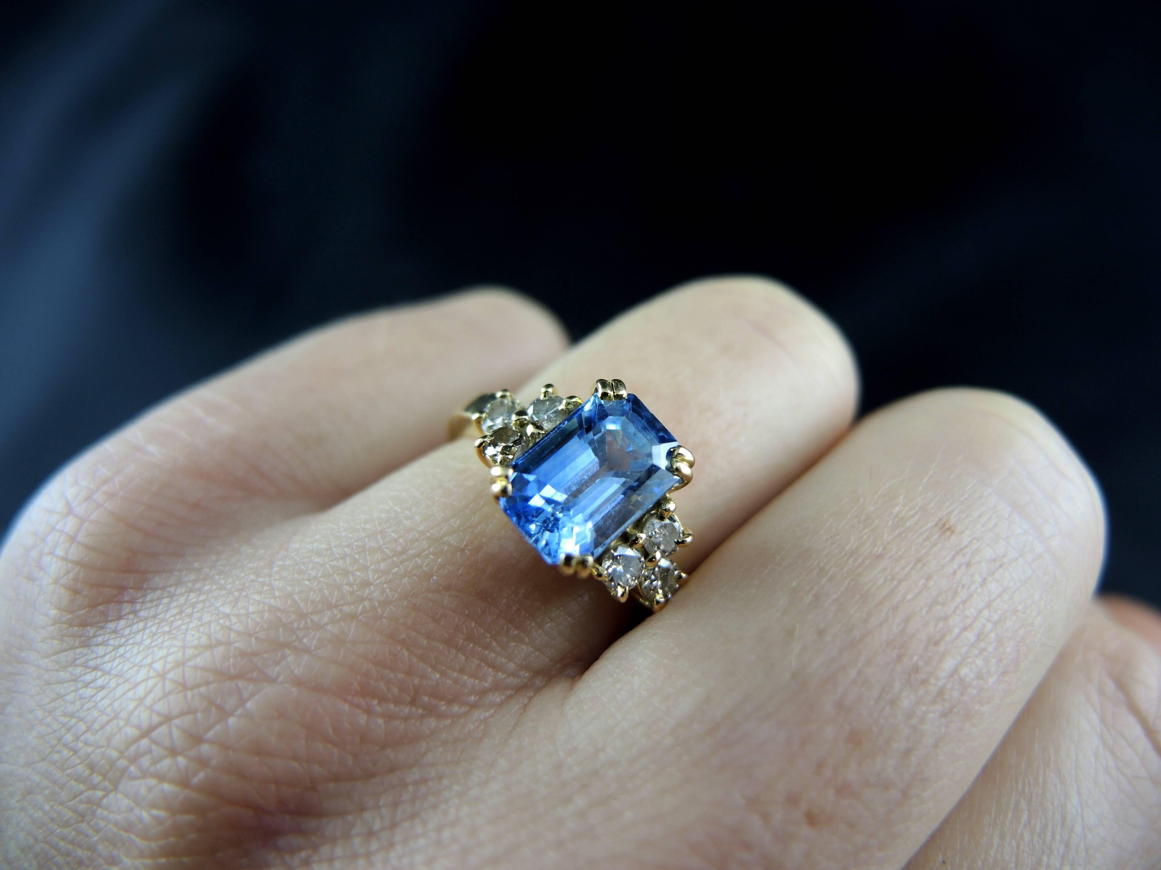 French Engagement Ring with Sapphire and Diamonds For Sale 1