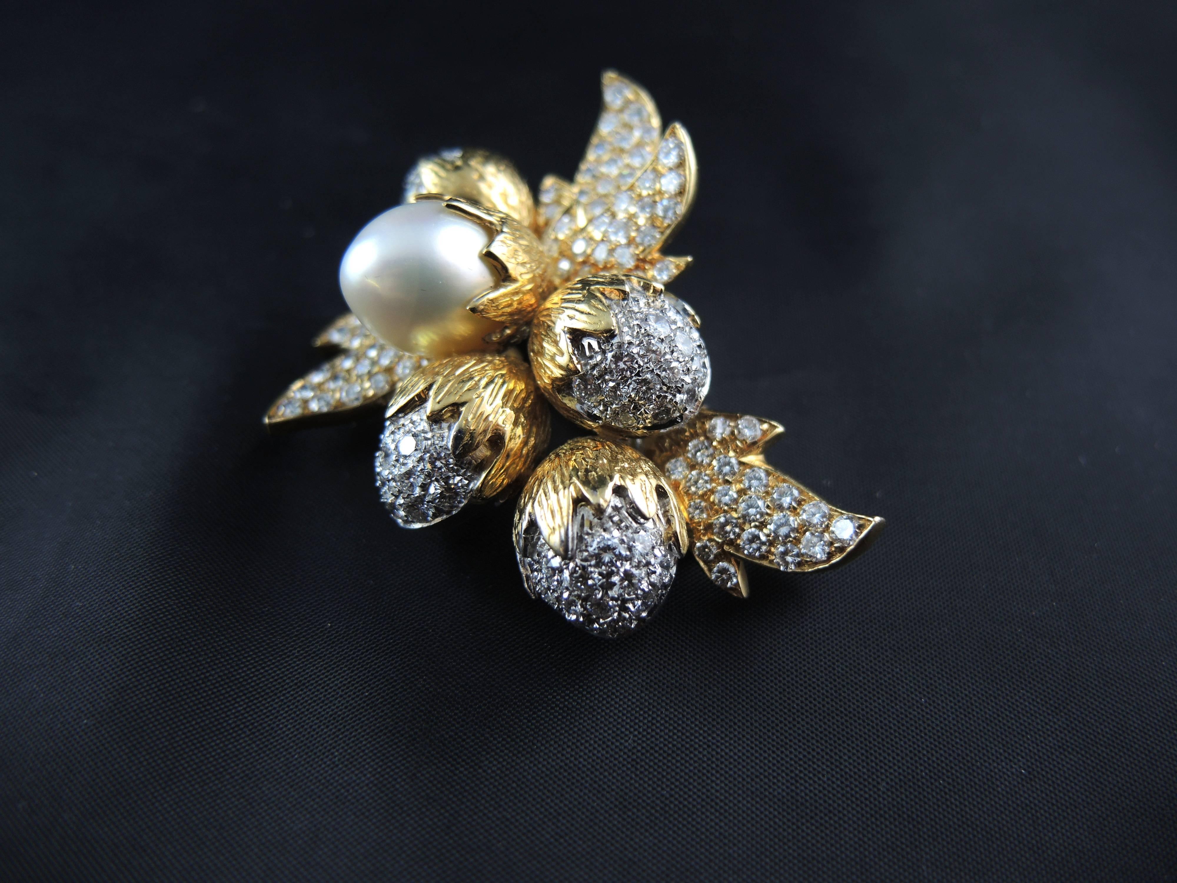 Round Cut Hazelnuts' Acorns and Leaves Brooch Set with Diamonds and South Sea Pearl, 1980s