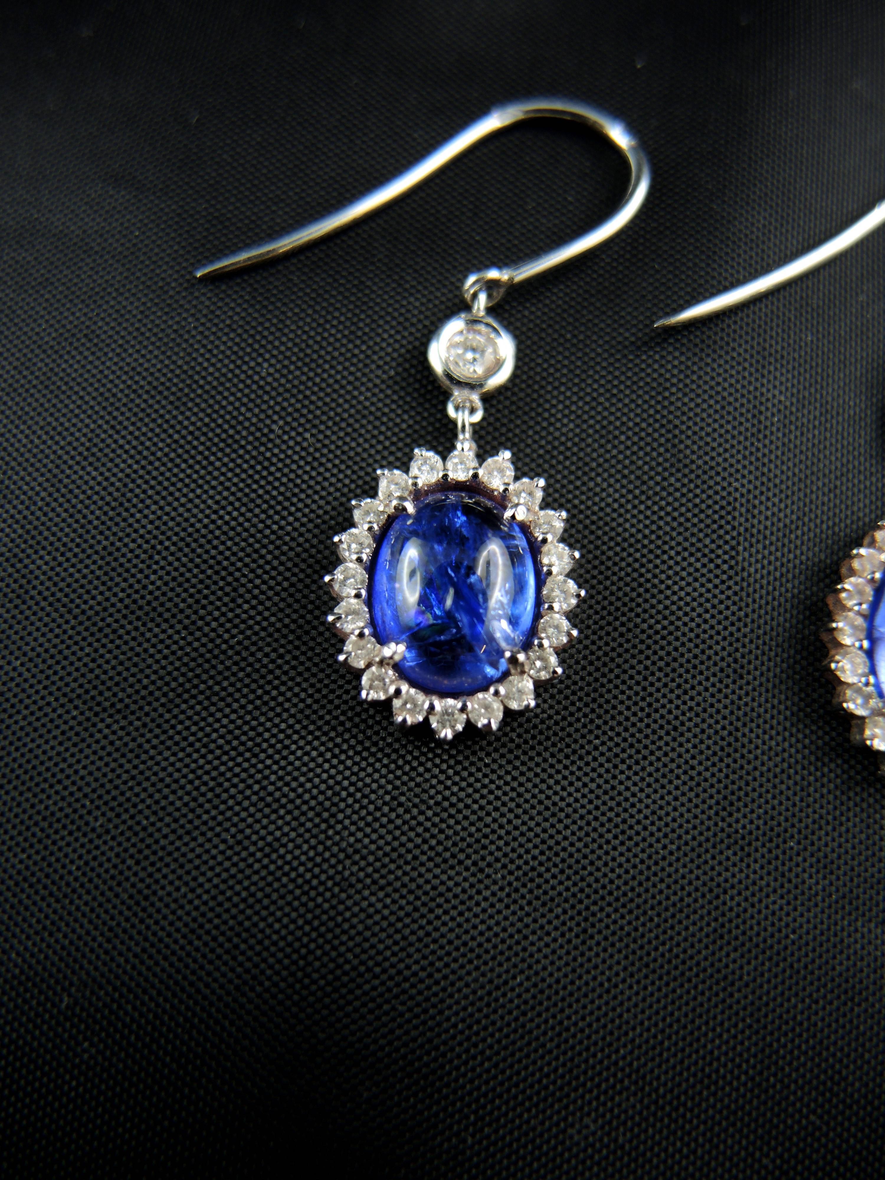 Tanzanites, 5.45 Carat Earrings with Diamonds For Sale 2