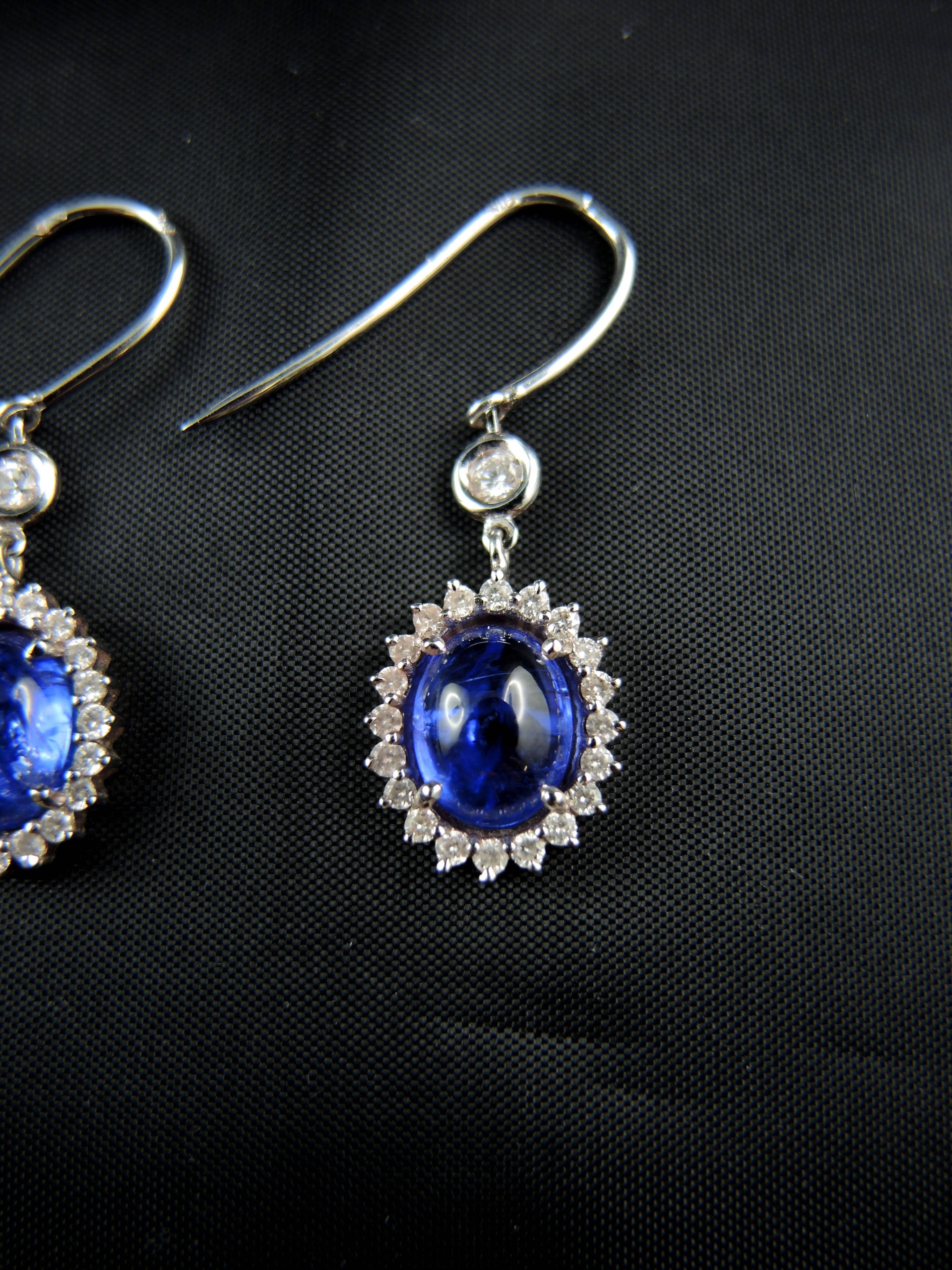 Tanzanites, 5.45 Carat Earrings with Diamonds For Sale 3