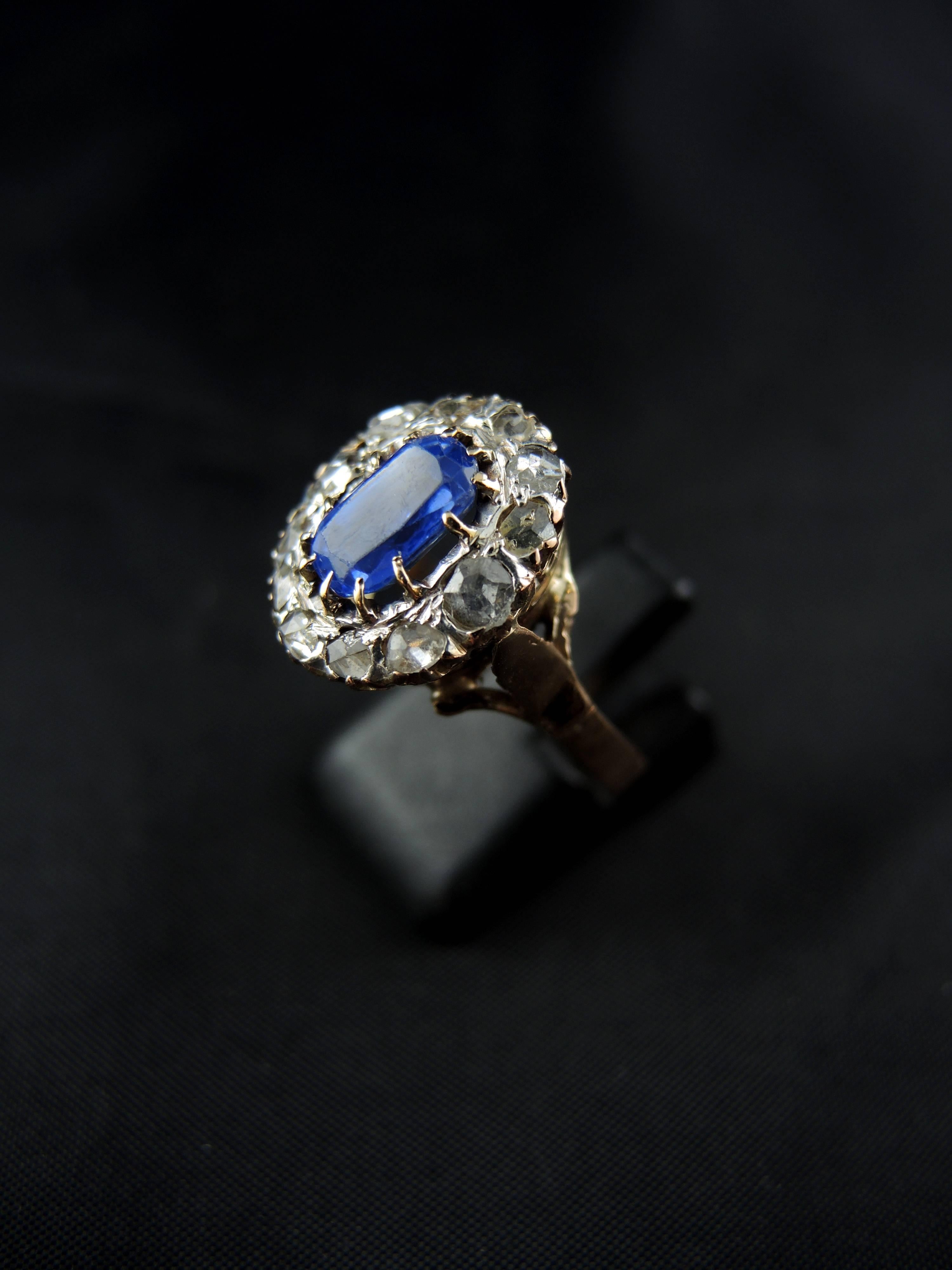 Victorian Engagment Cluster Ring With Sapphire 1.20 Cts And Diamonds 0.60 Ct 1