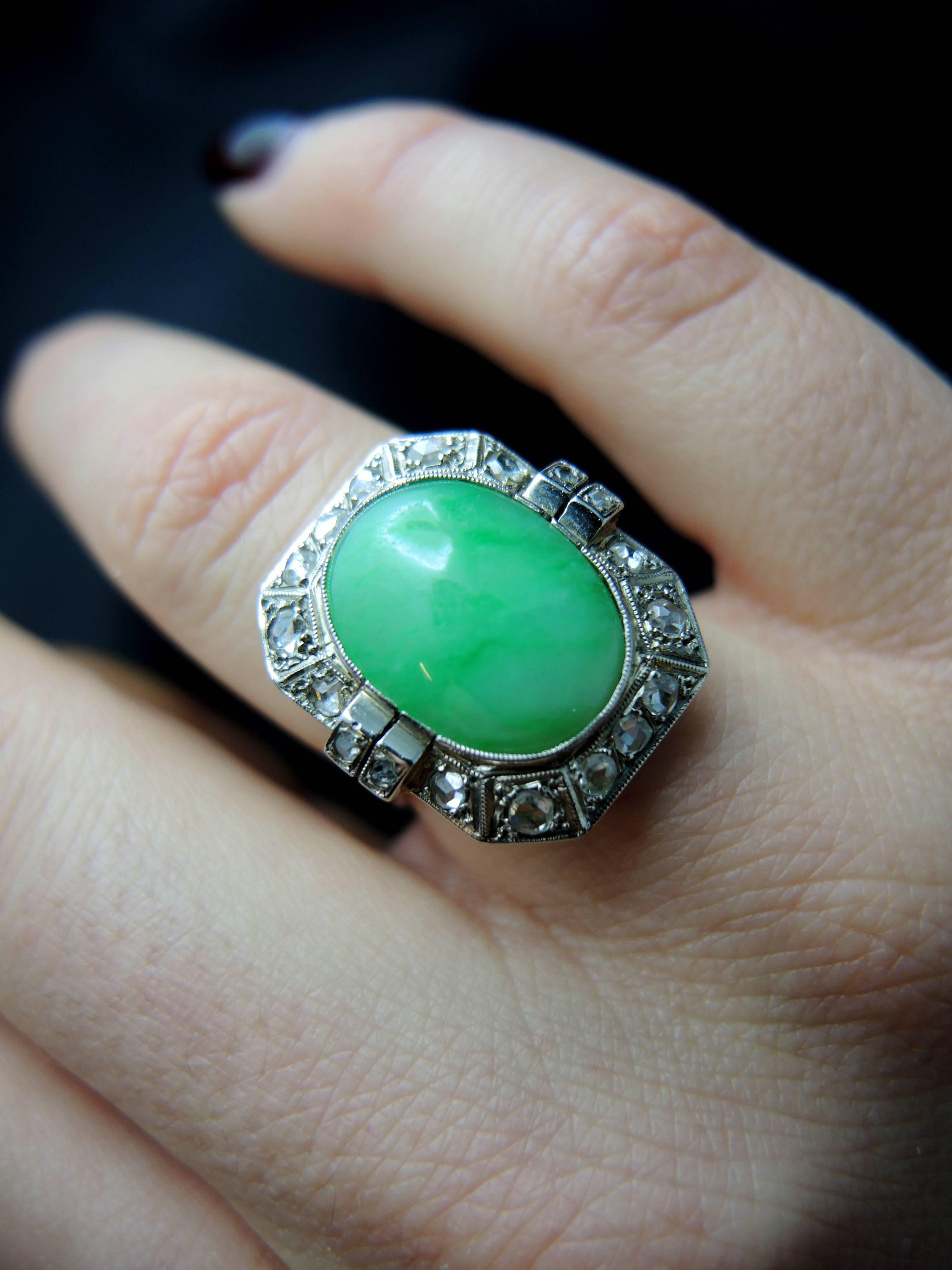 Art Deco French Diamonds and Imperial Jade Ring, circa 1930 3