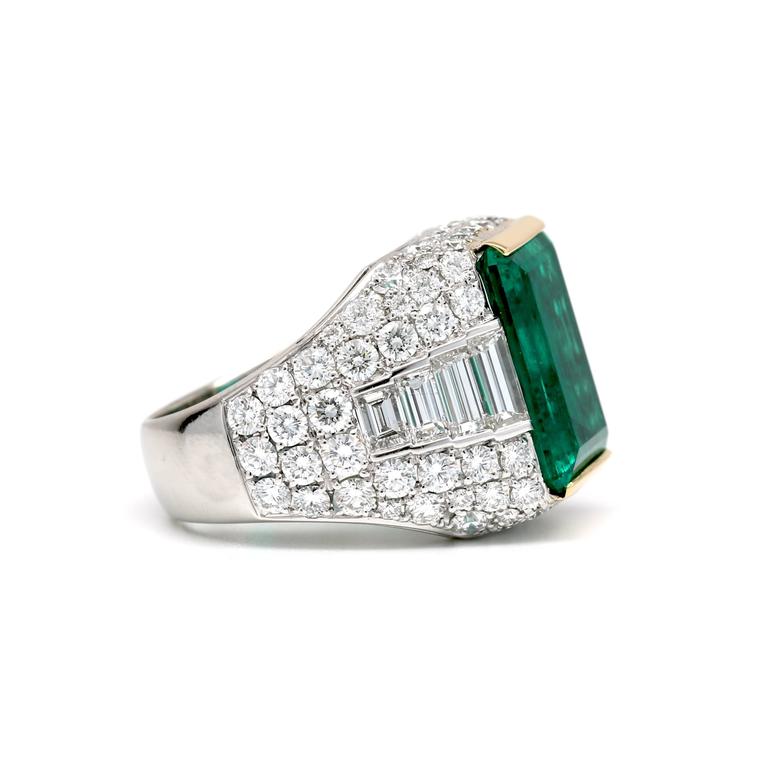 6.59 Carat Colombian Emerald Ring For Sale at 1stDibs