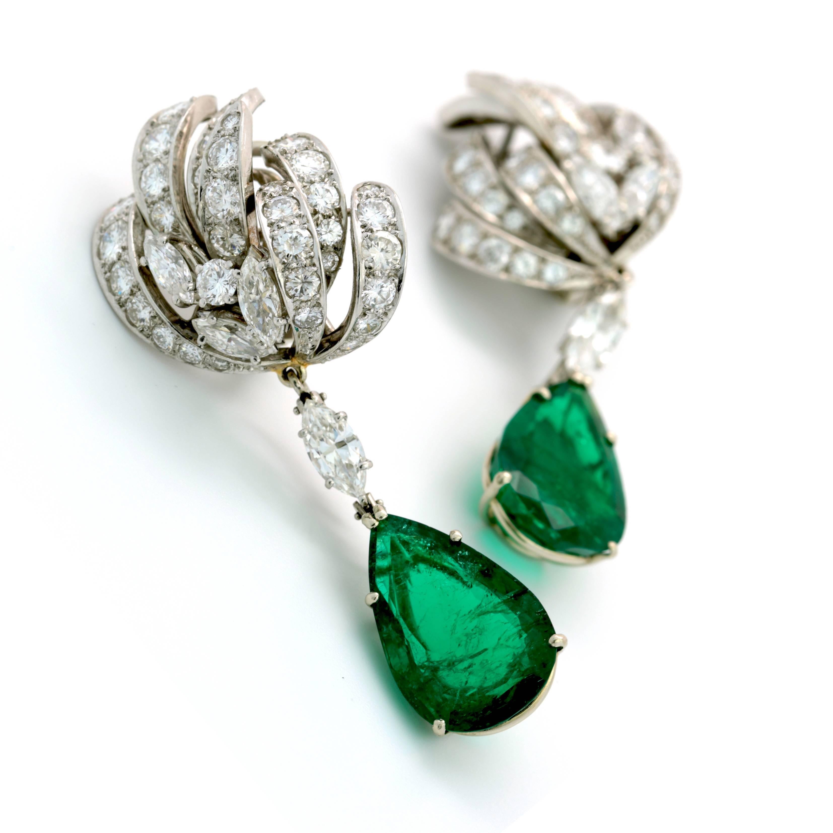 Women's 18.73 Carat Colombian Emerald Earrings For Sale