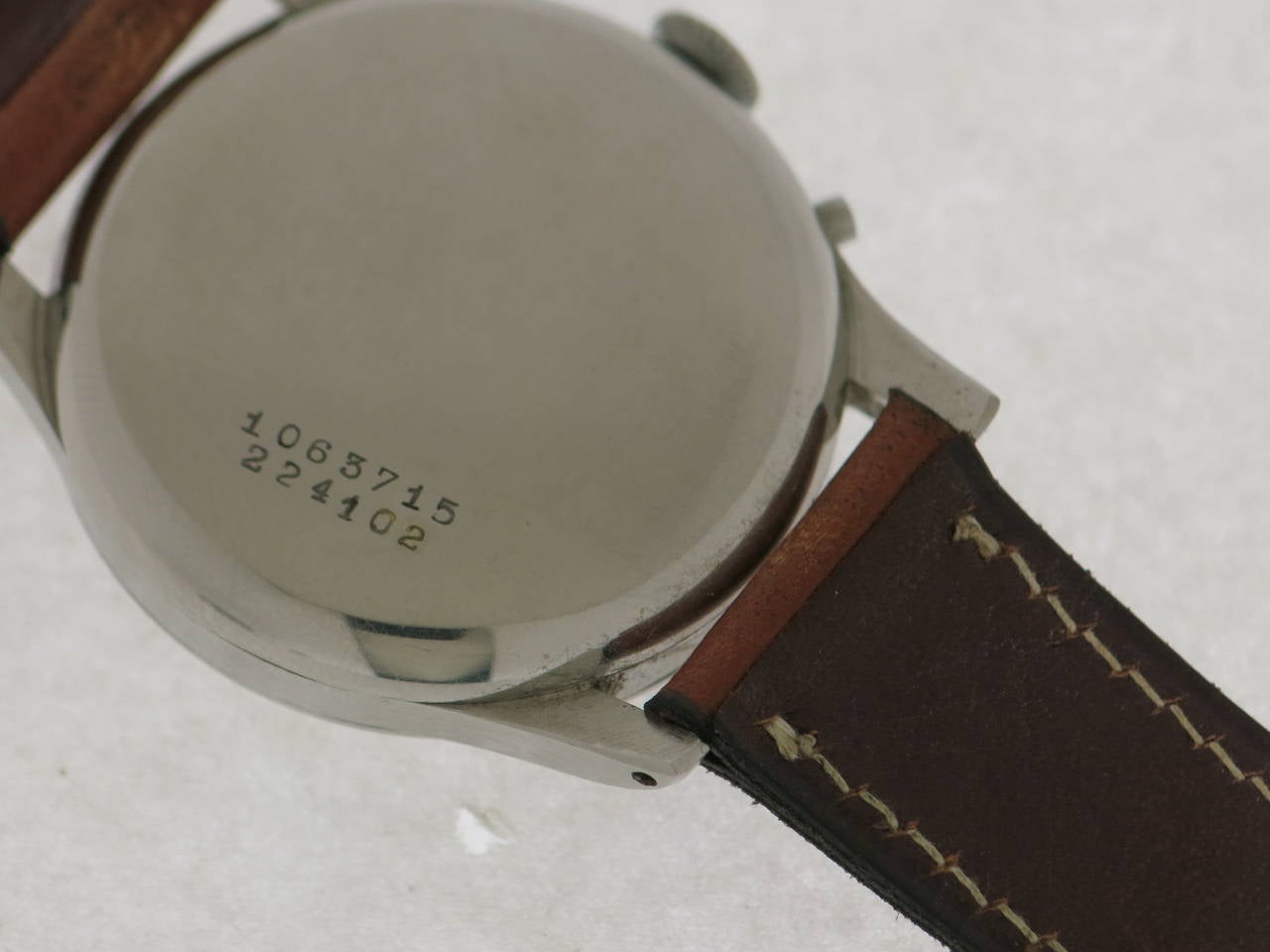 Men's Universal Geneve Stainless Steel Chronograph Wristwatch