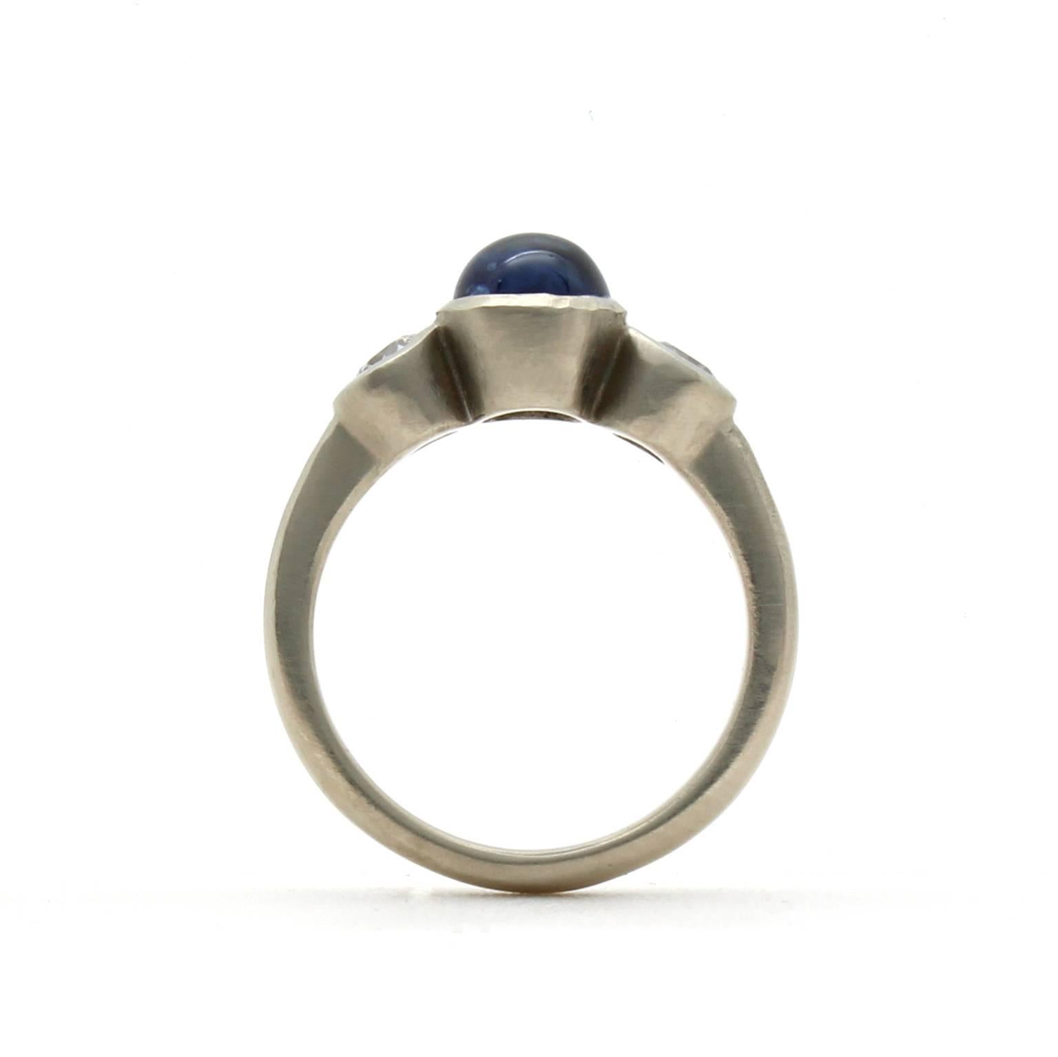 Blue Sapphire Cabochon European Cut Diamond Three Stone White Gold Ring In New Condition For Sale In San Francisco, CA