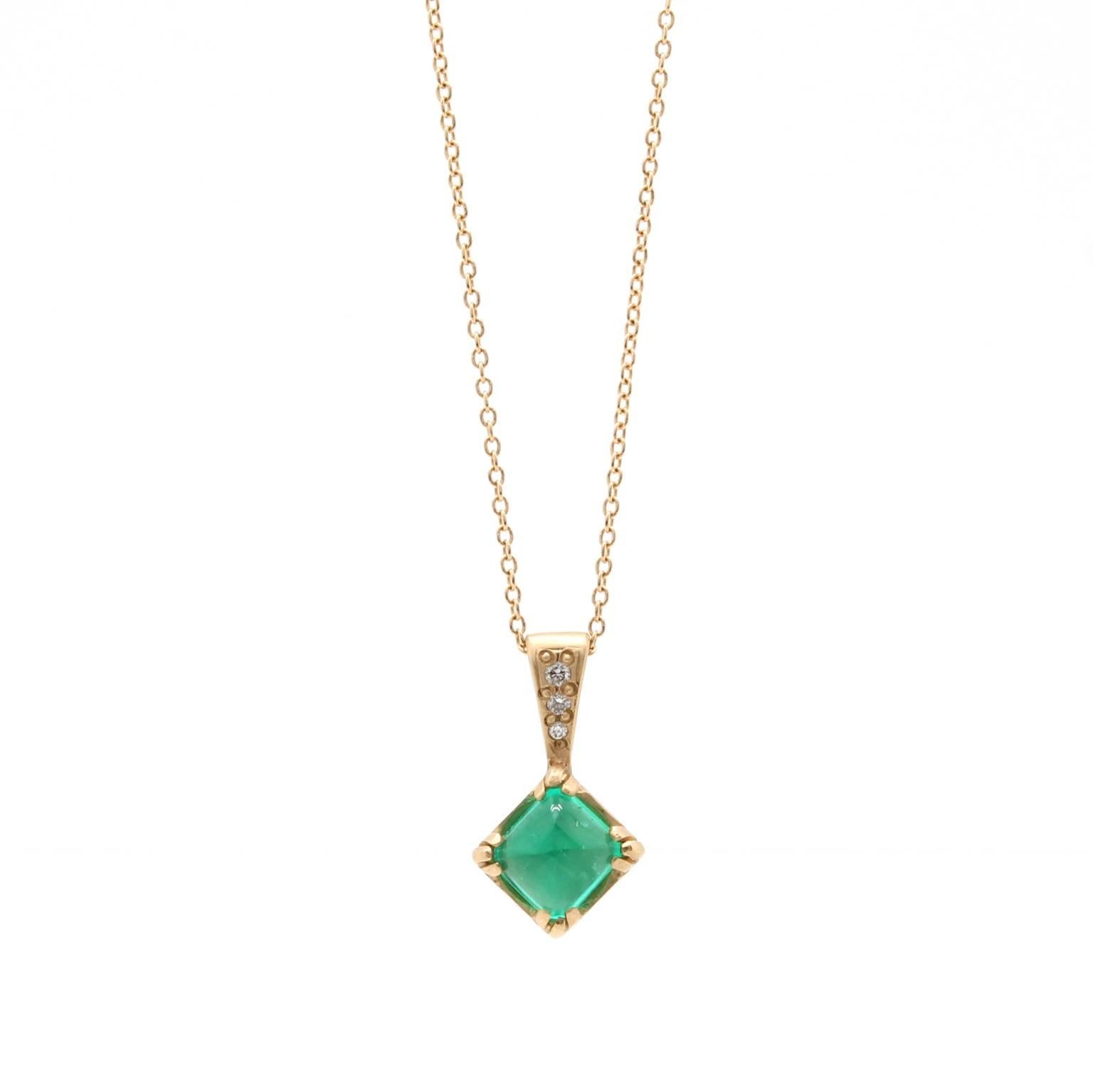 Sugarloaf Emerald Diamond Gold Necklace For Sale