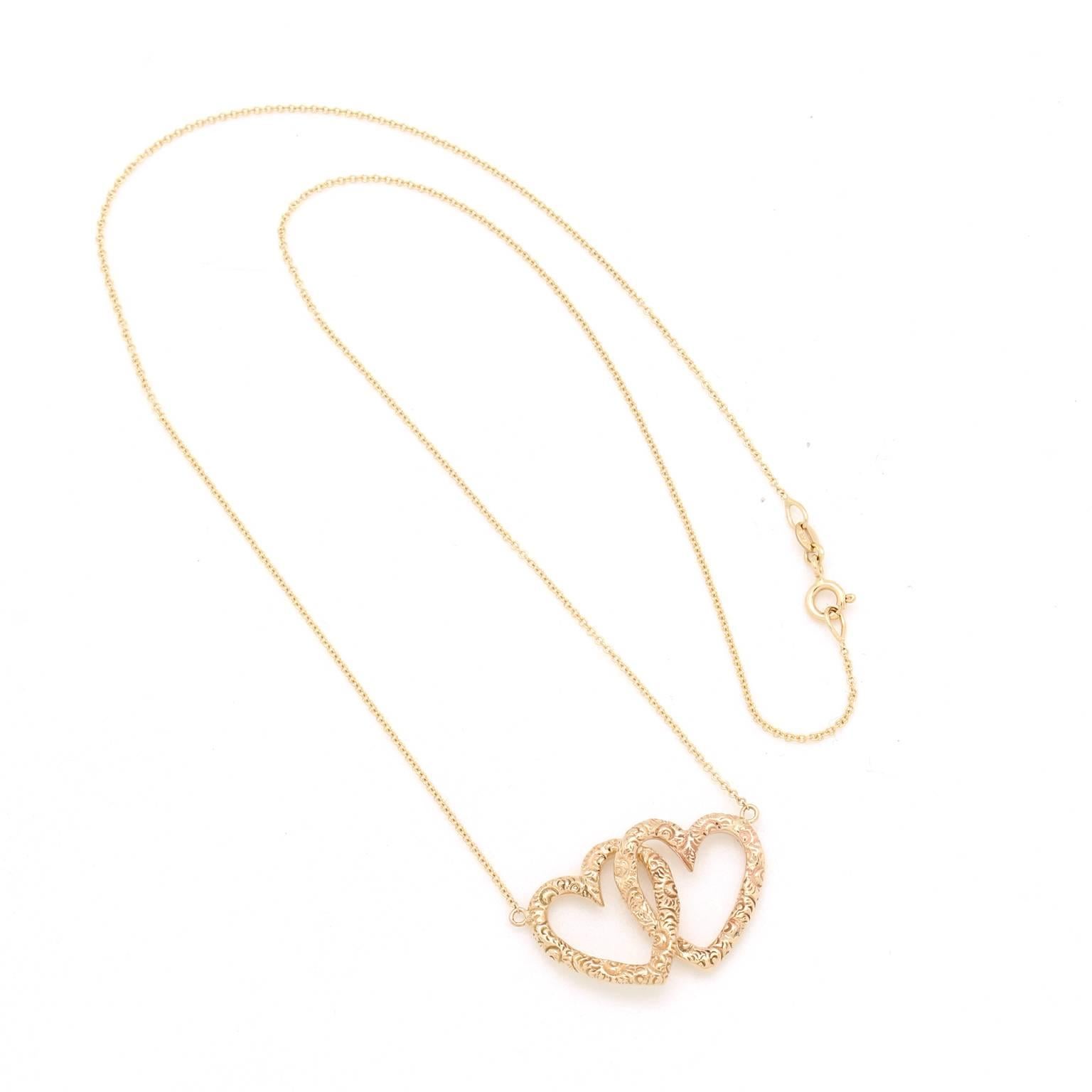 Contemporary 14 Karat Yellow Gold Double Heart Necklace For Sale