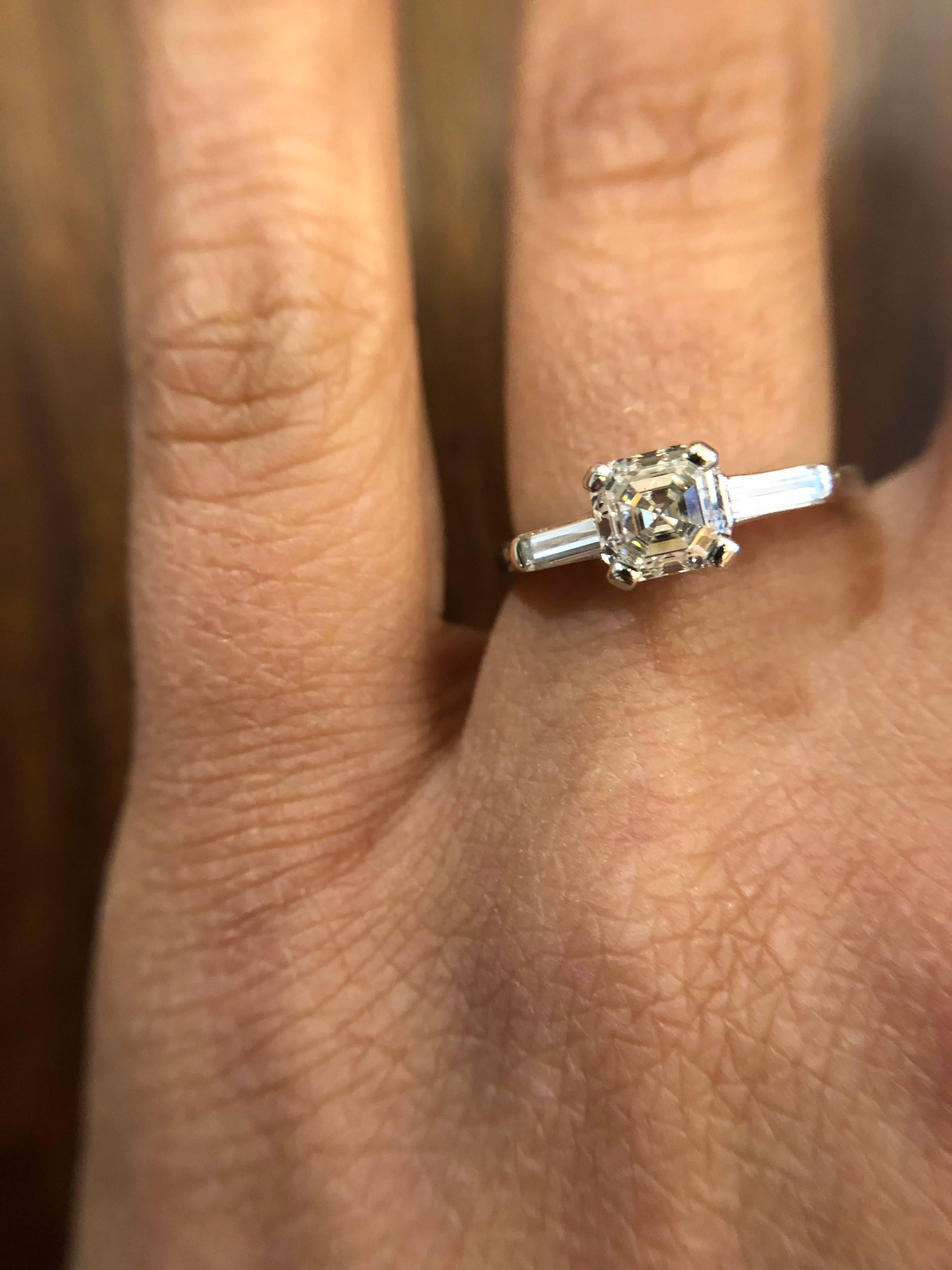 GIA Certified 1.00 Carat Asscher Cut Diamond Platinum Engagement Ring For Sale 2