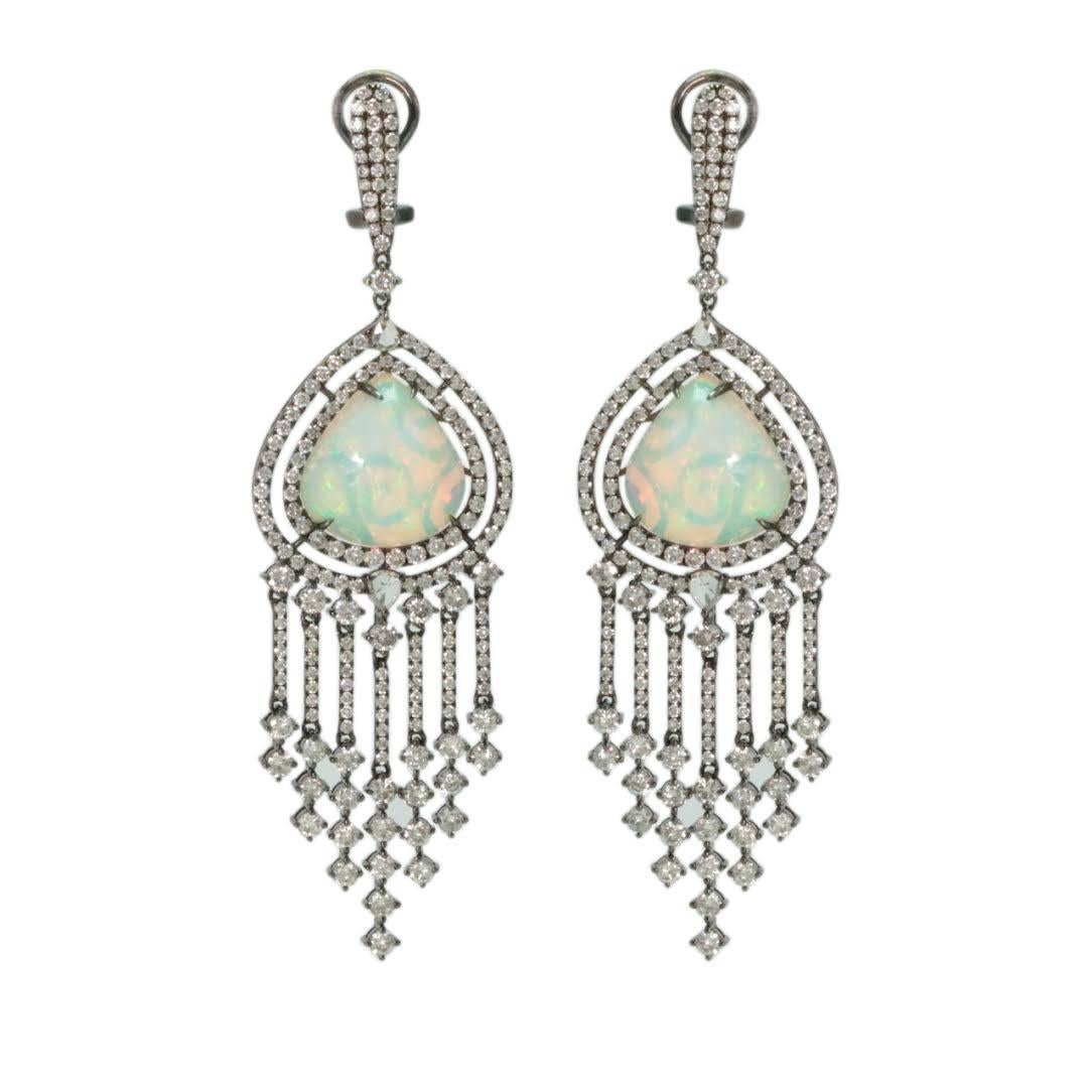 Ethiopian Opal Diamond Gold Chandelier Earrings In New Condition For Sale In New York, NY