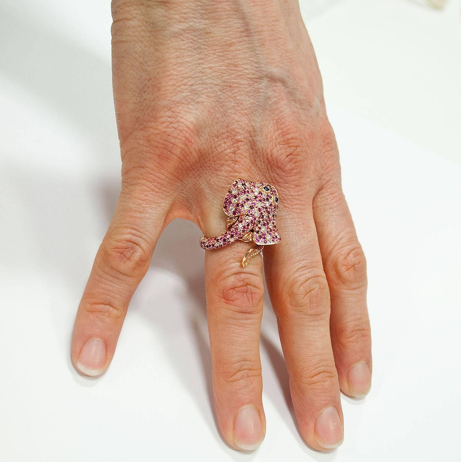 Women's Ray Fish White Diamond Pink and Blue Sapphire Ruby 18 Kt Gold Ring Made in Italy