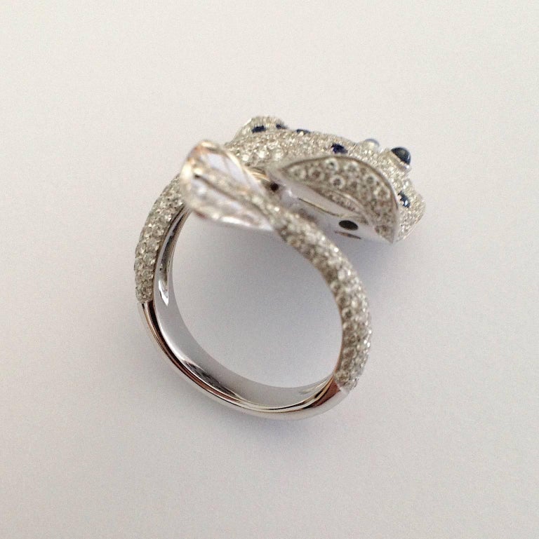 Petronilla Ray Fish Blue Sapphire White Diamond 18Kt Gold Ring Made in ...
