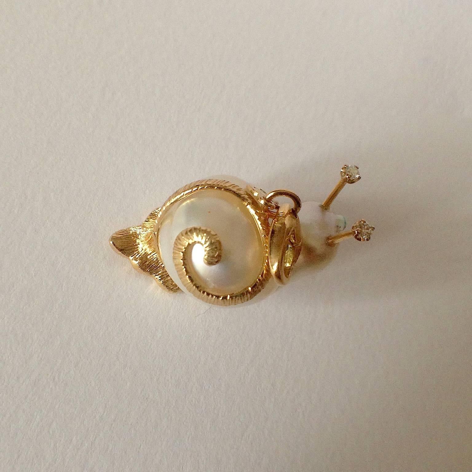 Snail White Diamond Australian Pearl Gold Pendant/Necklace and Charm 1