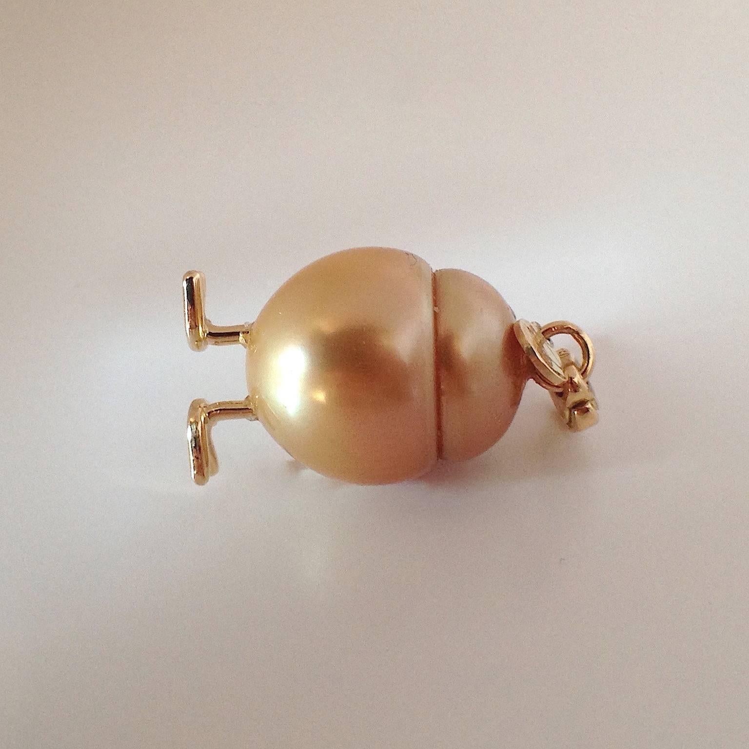 Contemporary Baby Chick Pendant Charm Diamond Pearl Gold 