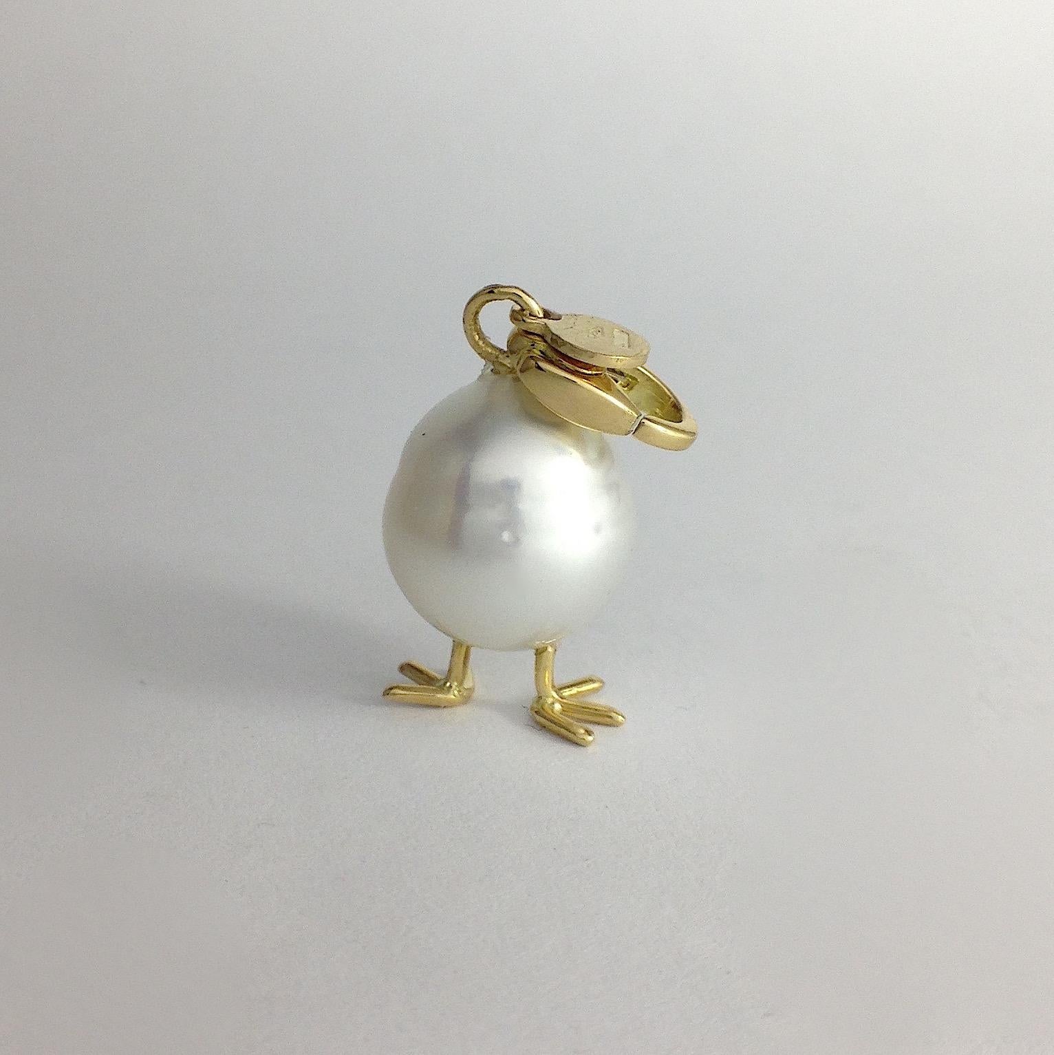 Chick Pearl Diamond 18 Karat Gold Pendant, Necklace or Charm 1