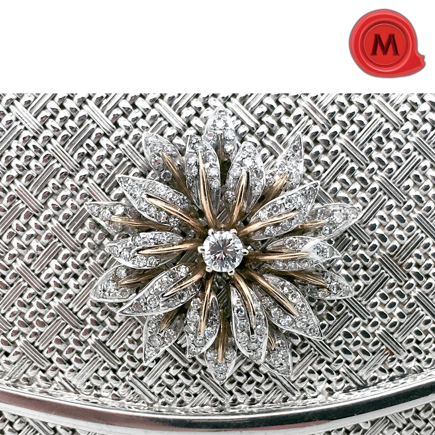 1960s Massoni Diamond Gold Clutch In Excellent Condition For Sale In Roma, IT