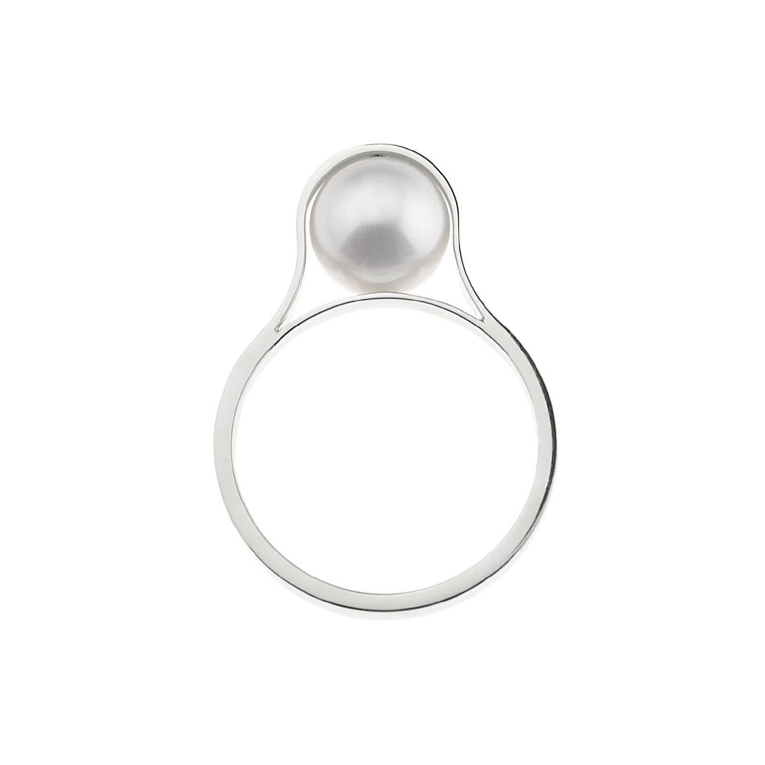 Women's Nathalie Jean Contemporary Pearl 18 Karat White Gold Ring