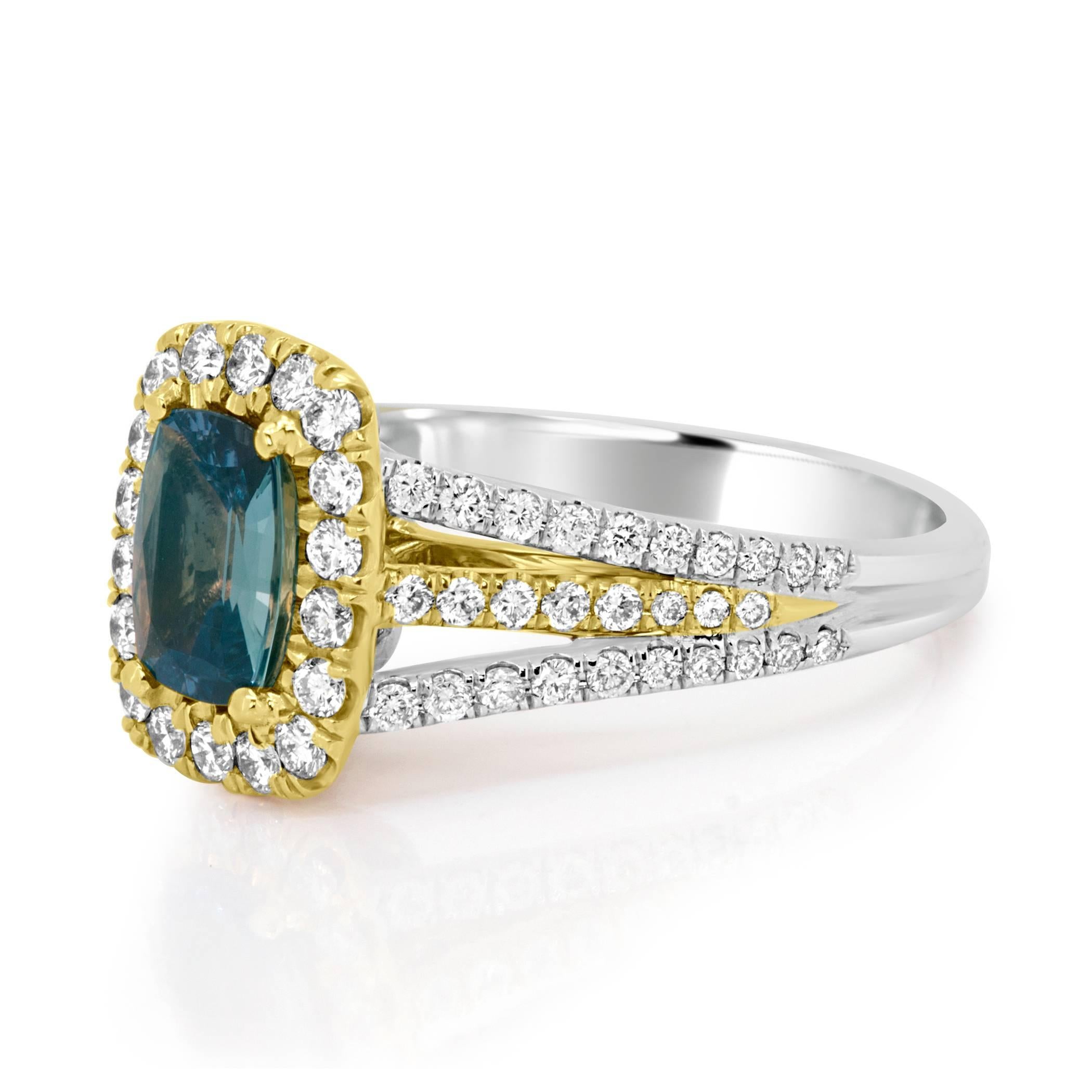 GIA Certified 1.01 Carat Alexandrite Cushion Diamond Two Color Gold Ring In New Condition In NEW YORK, NY