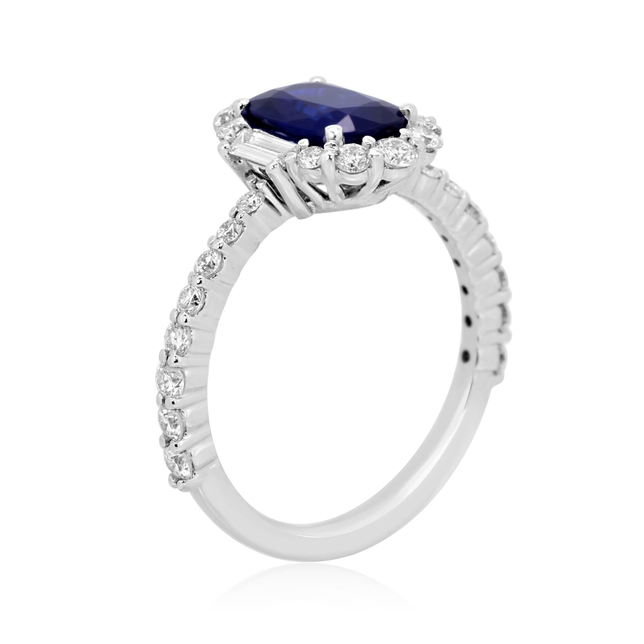 Women's 1.43 Carat Sapphire Cushion Diamond Gold Ring