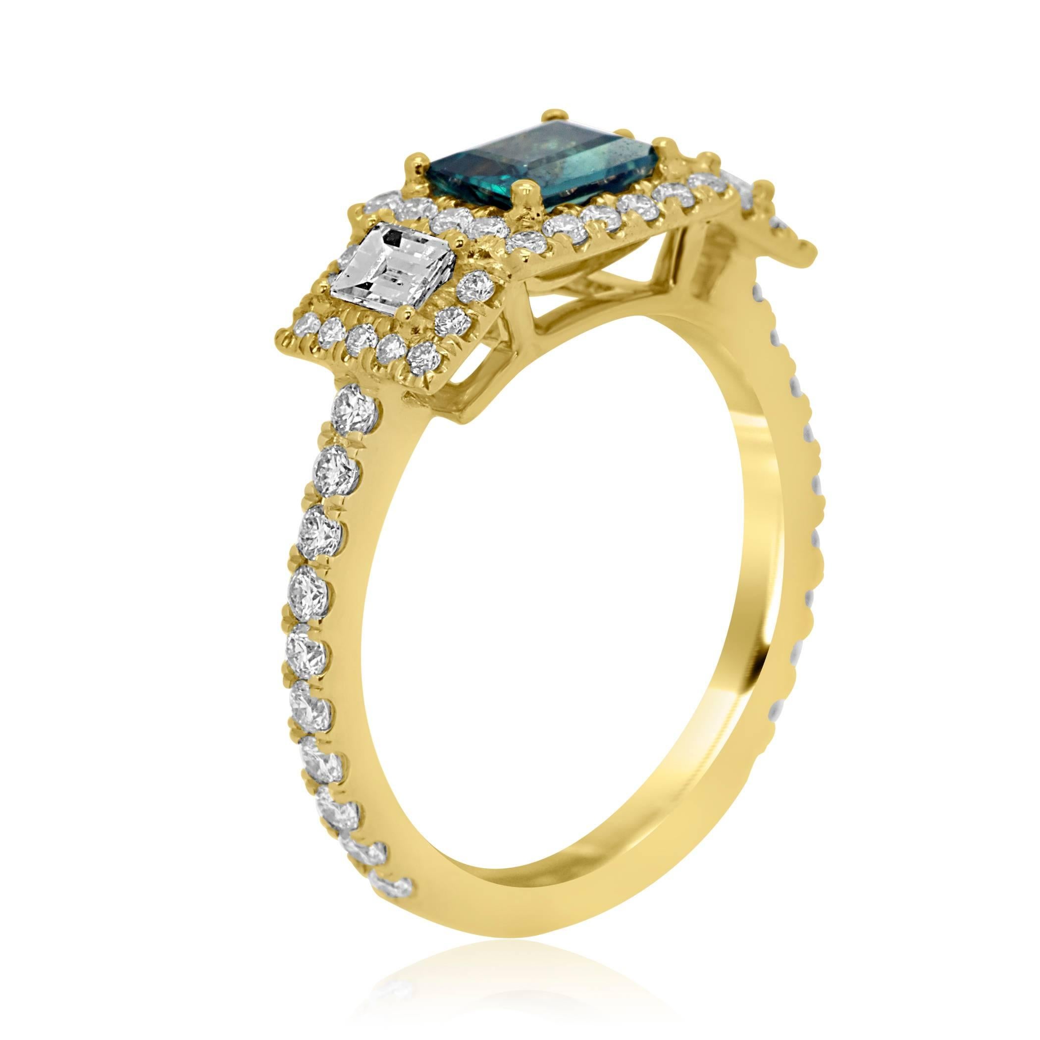 Alexandrite Diamond Halo Gold Ring 1