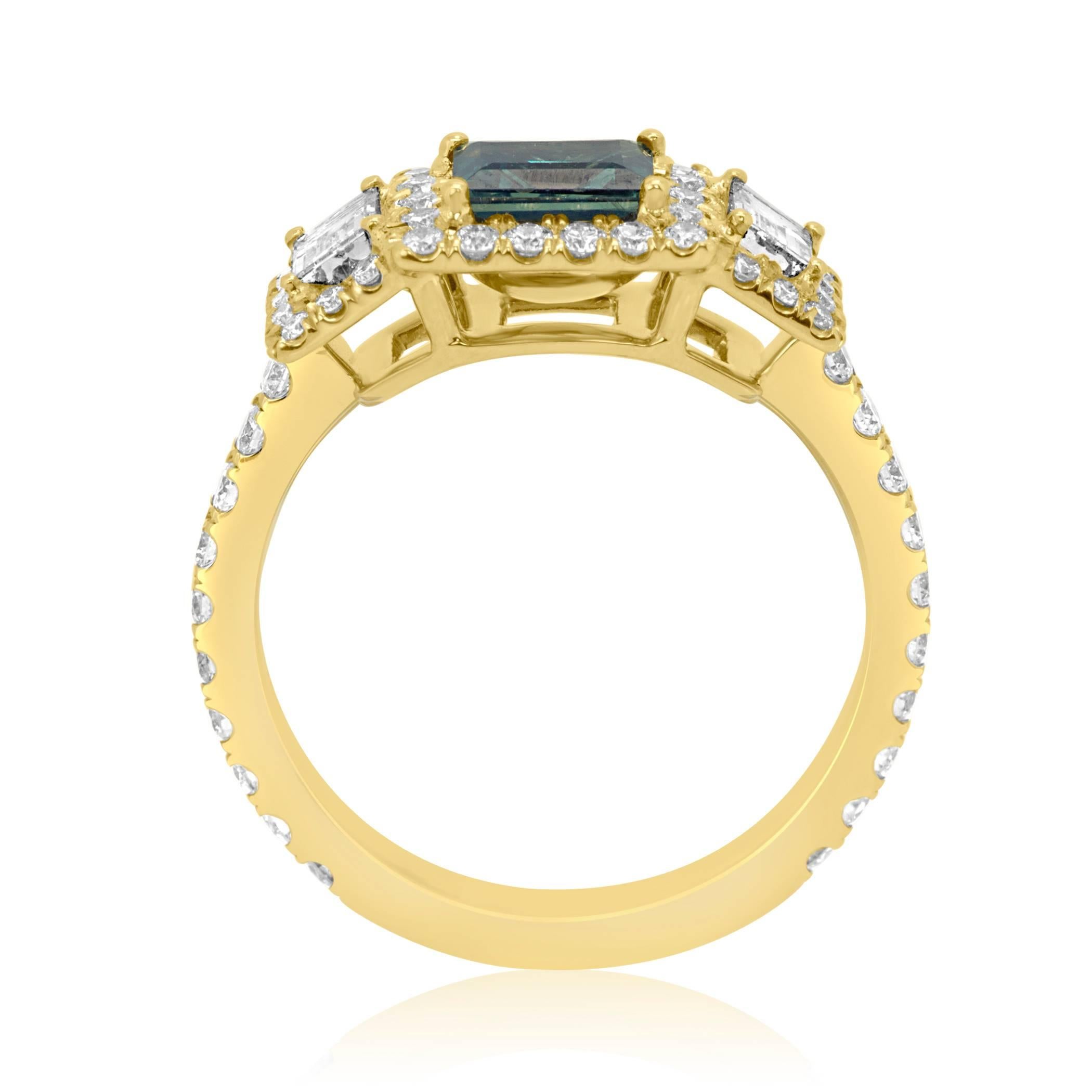 Women's Alexandrite Diamond Halo Gold Ring