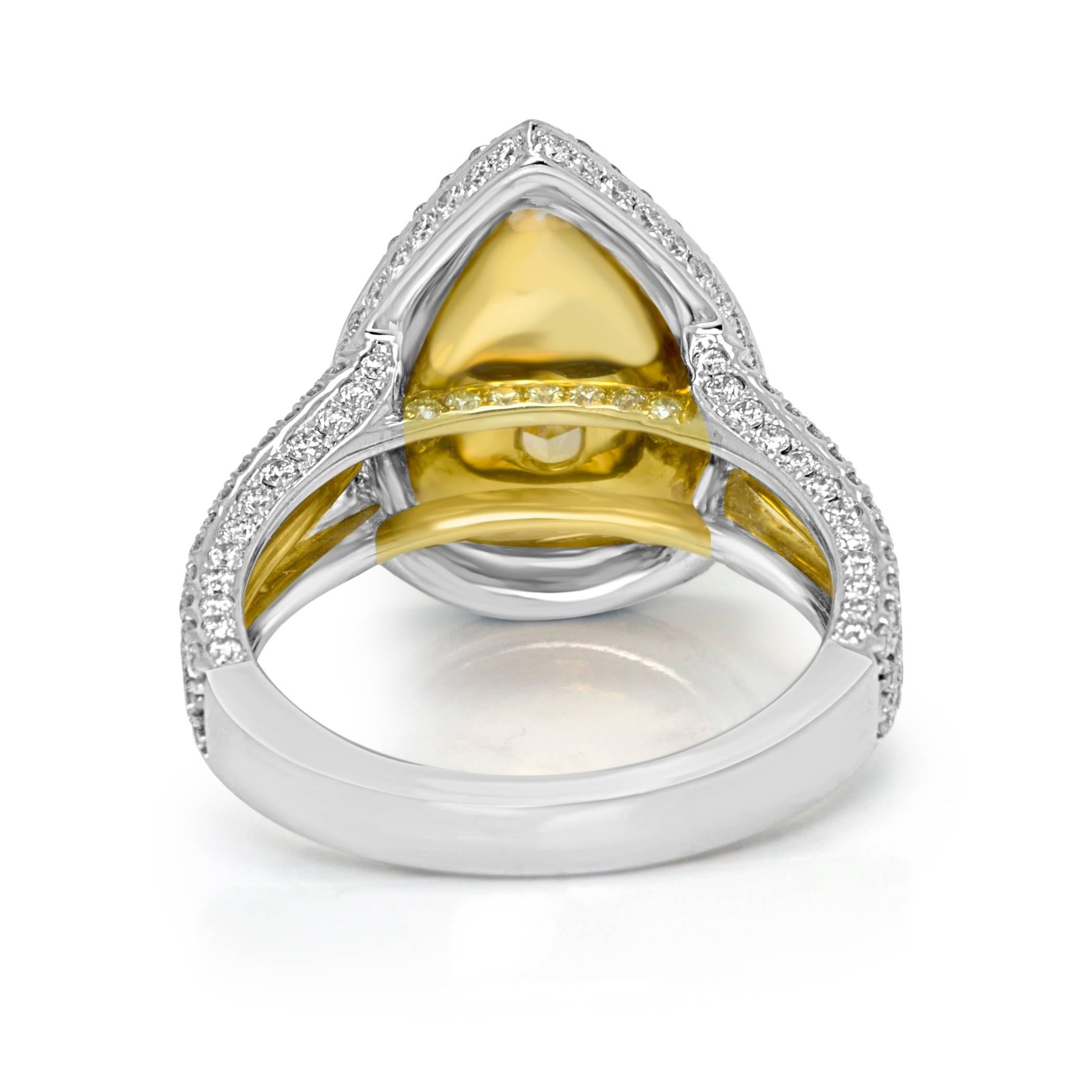 Certified Light Yellow Diamond Halo Two-Color Gold Bridal Fashion Cocktail Ring In New Condition In NEW YORK, NY