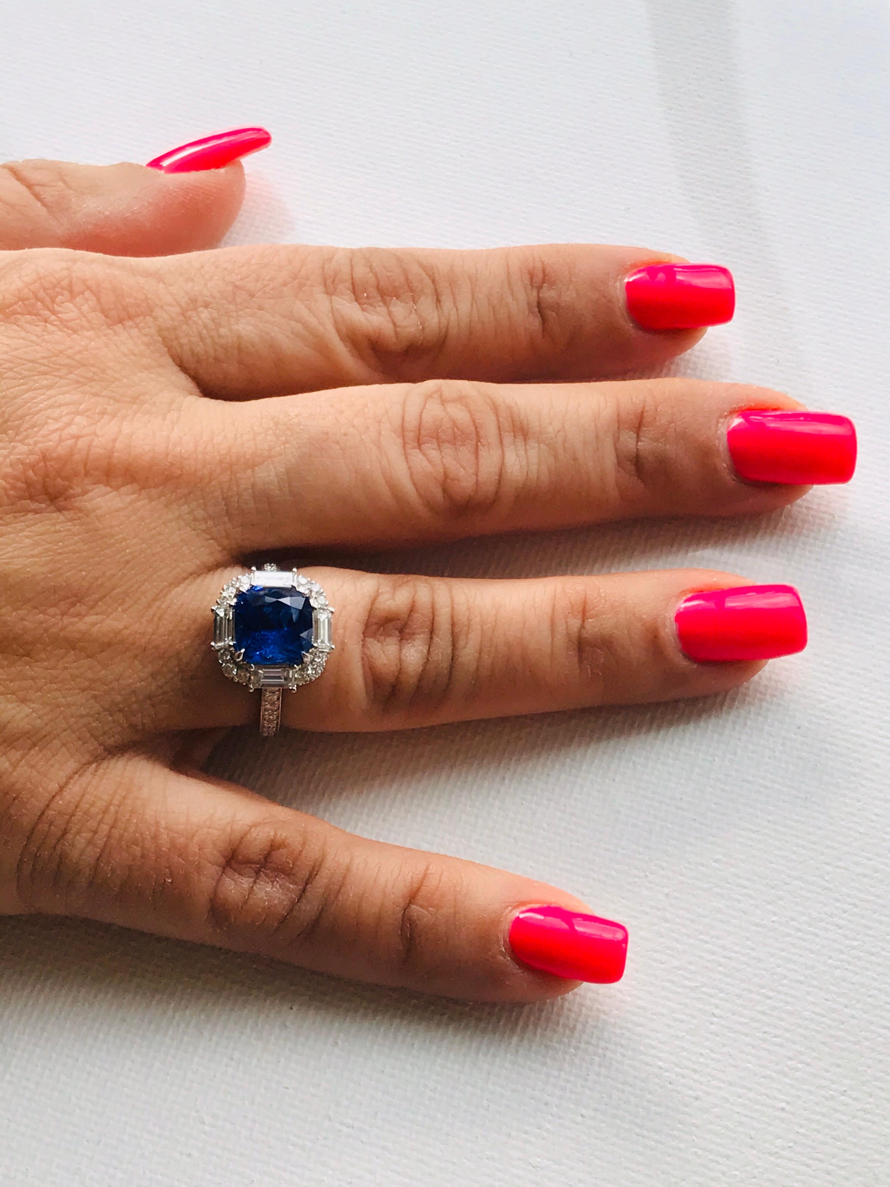 GIA Certified Ceylon Blue Sapphire Diamond Halo Gold Bridal Fashion Ring 5