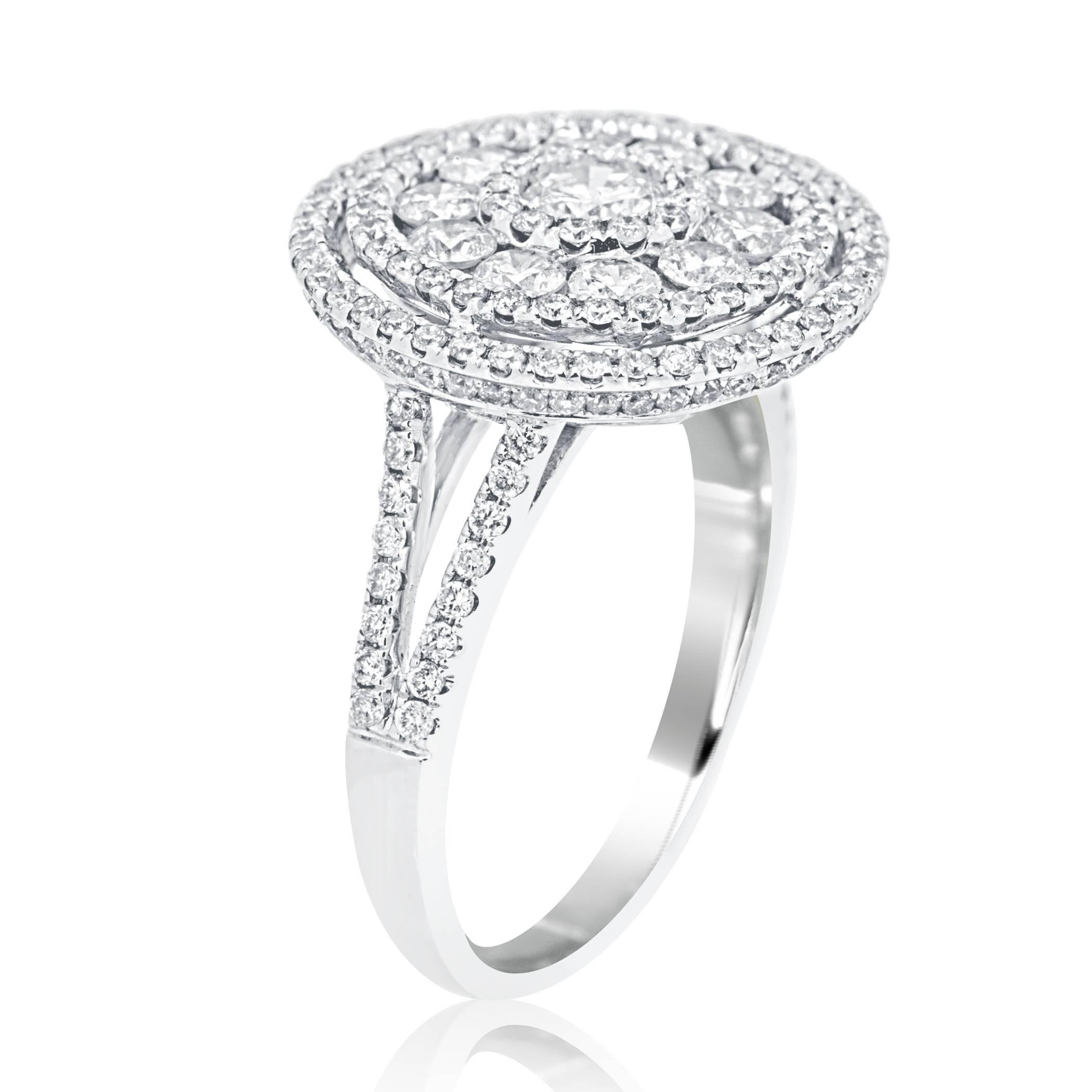 Round Cut White Diamond Rounds 1.65 Carat Total Weight 14K Gold Fashion Cocktail Ring