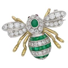 Emerald and Diamond Set Bee Brooch in Gold