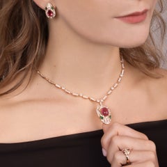 Collection de haute joaillerie « Serpenti » de Bulgari : rubellite, diamants et émeraudes
