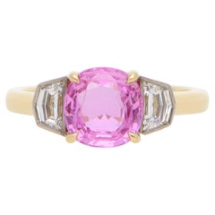 Contemporary 2.07ct Pink Sapphire and Cadillac Cut Diamond Three Stone Ring