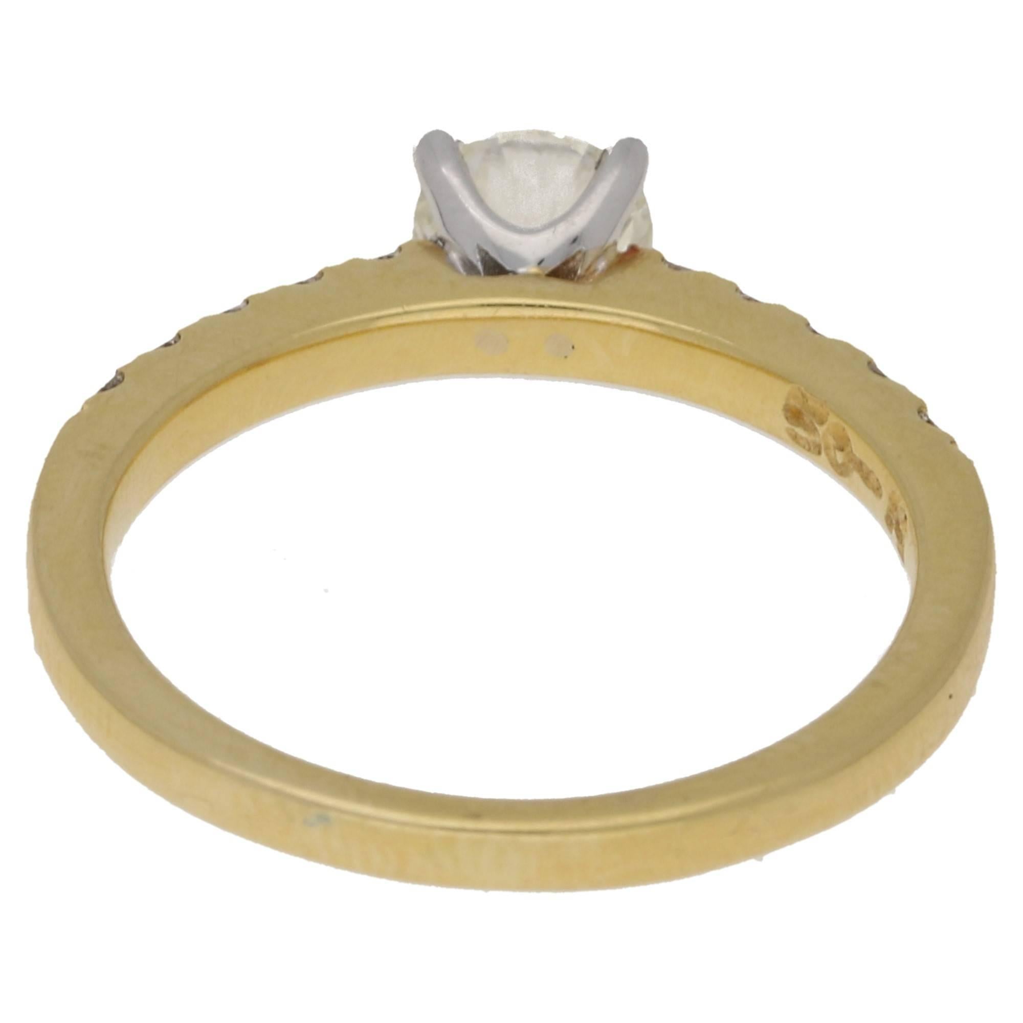 Round Cut 0.49 Carat Single Stone Diamond Gold Ring