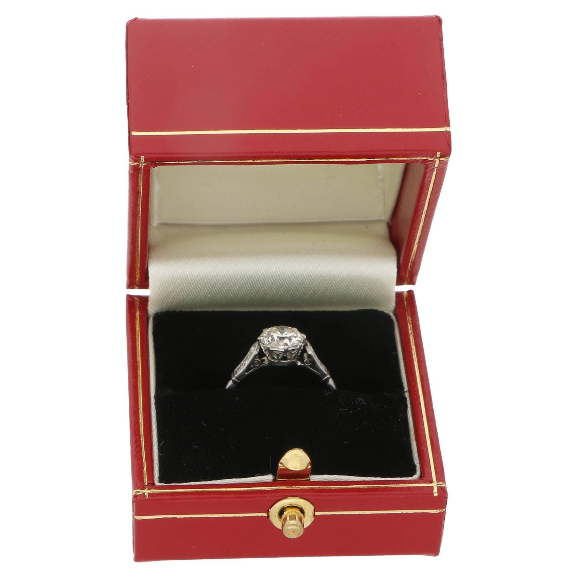 1.25 Carat Old European Cut Edwardian Diamond Engagement Ring In Excellent Condition In London, GB