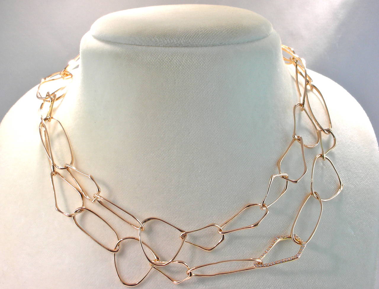 Alex Jona Free-Form 18 Karat Rose Gold Link Necklace with White Diamond Link For Sale 1