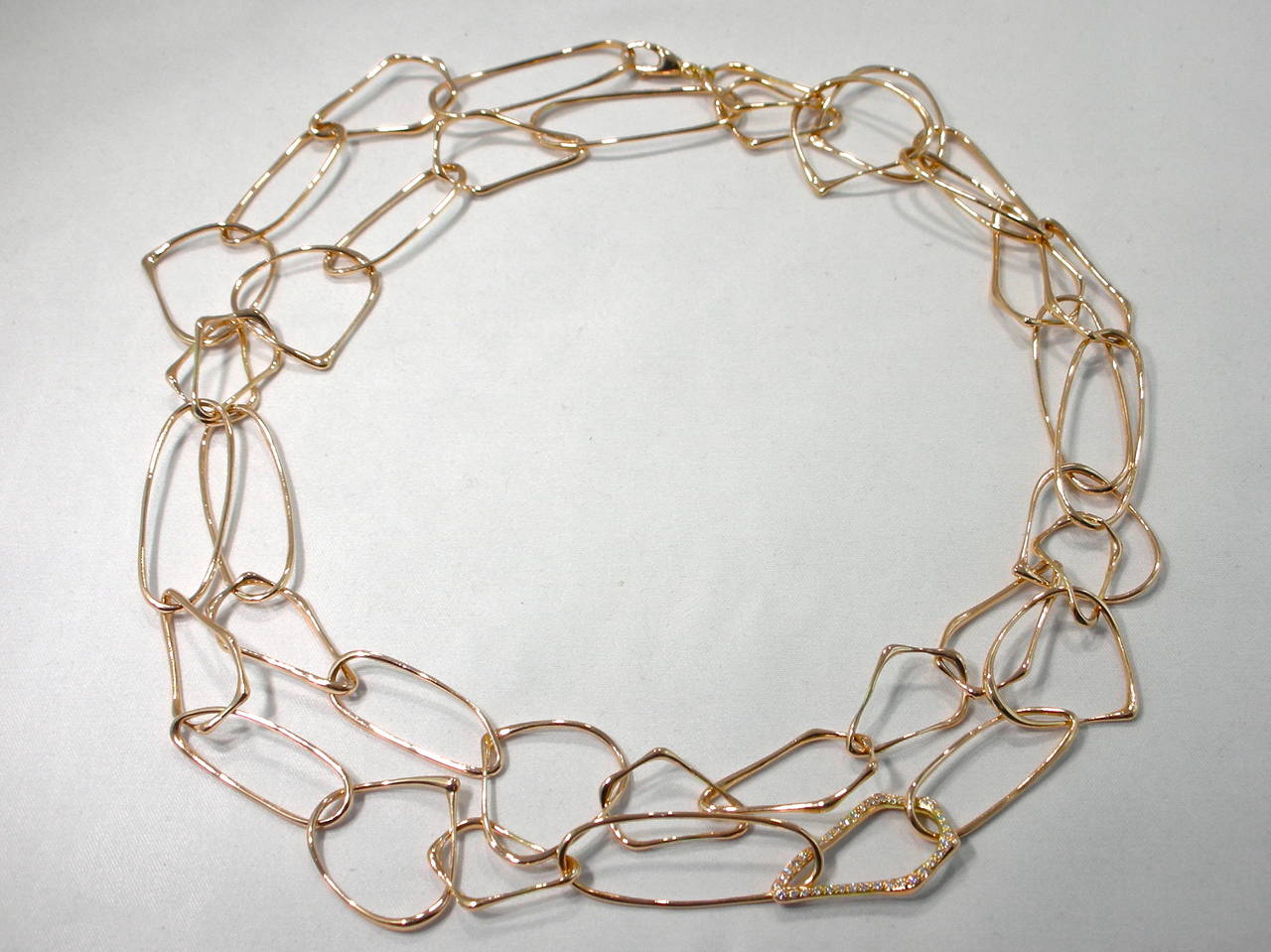 Alex Jona Free-Form 18 Karat Rose Gold Link Necklace with White Diamond Link In New Condition For Sale In Torino, IT