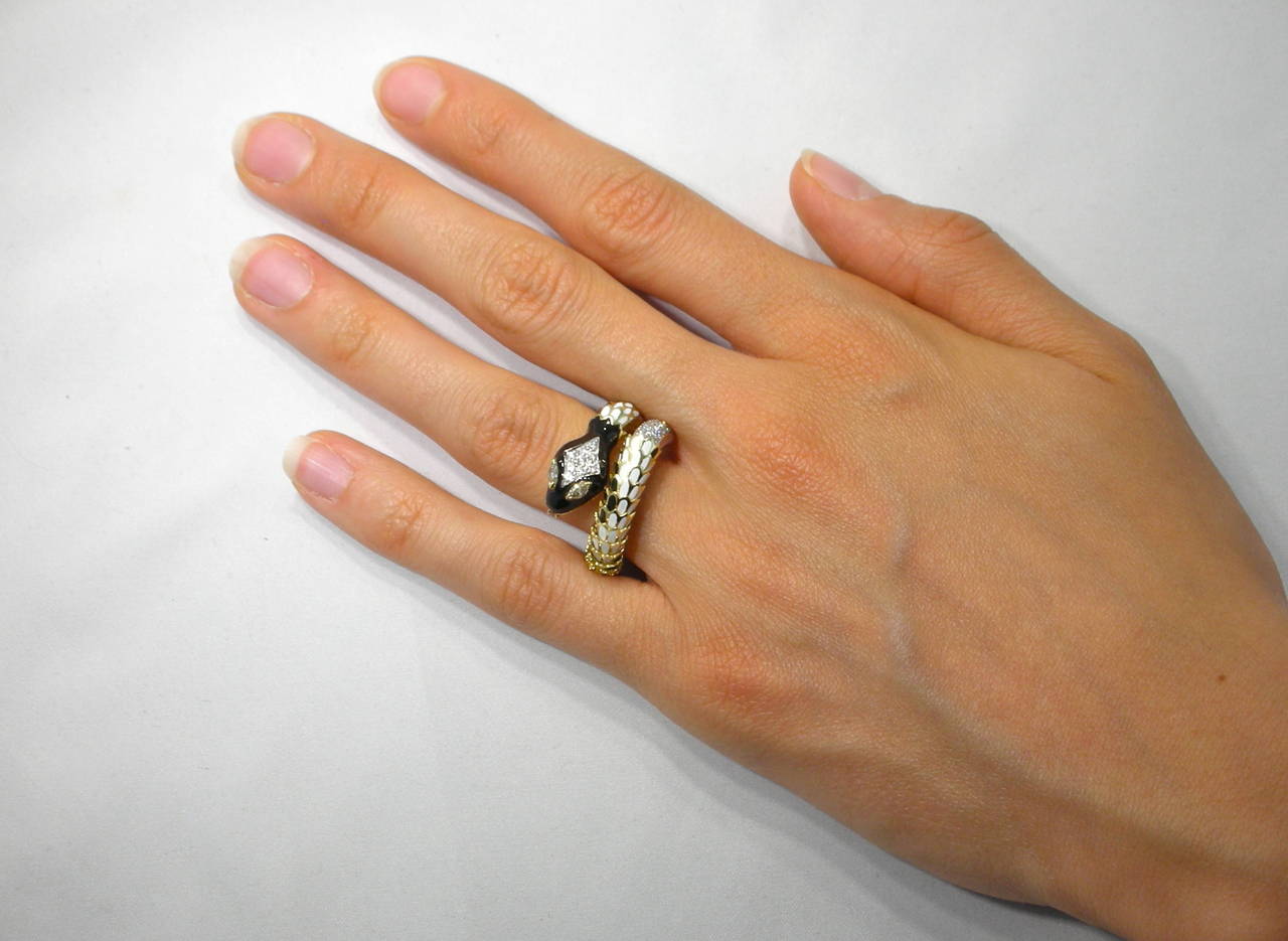 Jona Black Enamel White Diamond 18 Karat Yellow Gold Flexible Coil Snake Ring