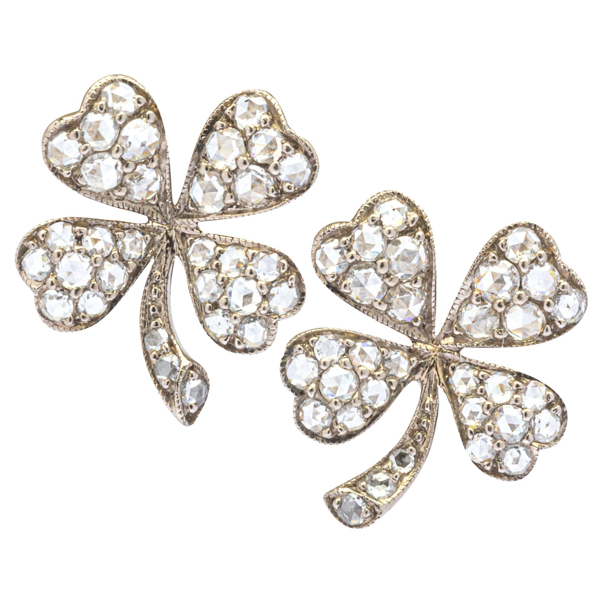 Alex Jona Clous d'oreilles trèfle à quatre feuilles en or blanc 18 carats et diamants blancs