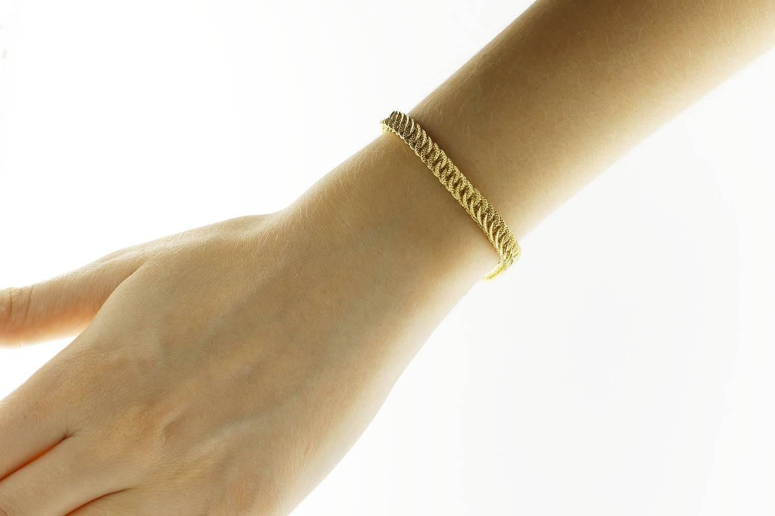 Jona design collection, hand crafted in Italy, 18 karat yellow gold link bracelet .
All Jona jewelry is new and has never been previously owned or worn. Each item will arrive at your door beautifully gift wrapped in Jona boxes, put inside an elegant