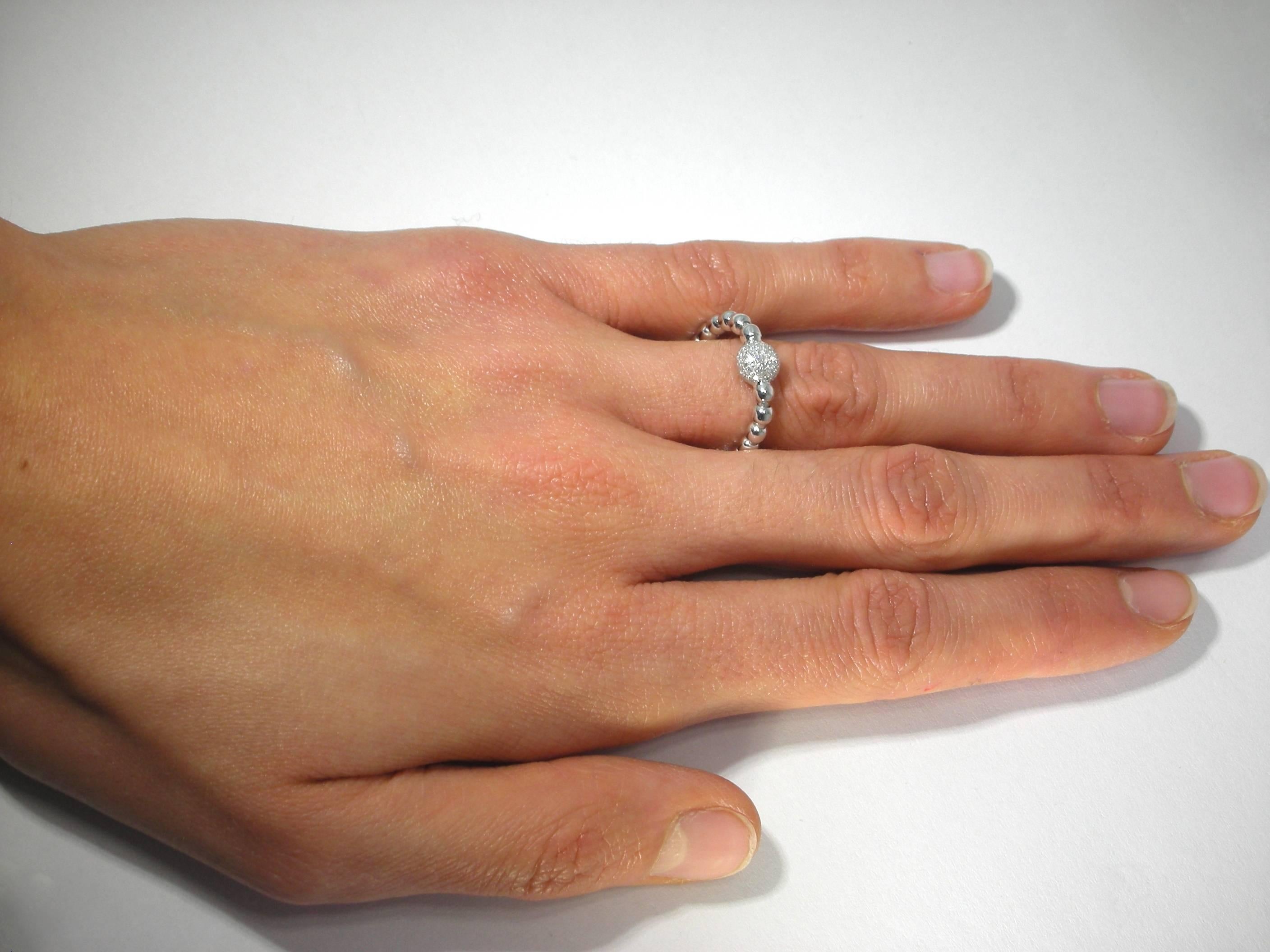 Jona Diamond Gold Flexible Ring In New Condition In Torino, IT